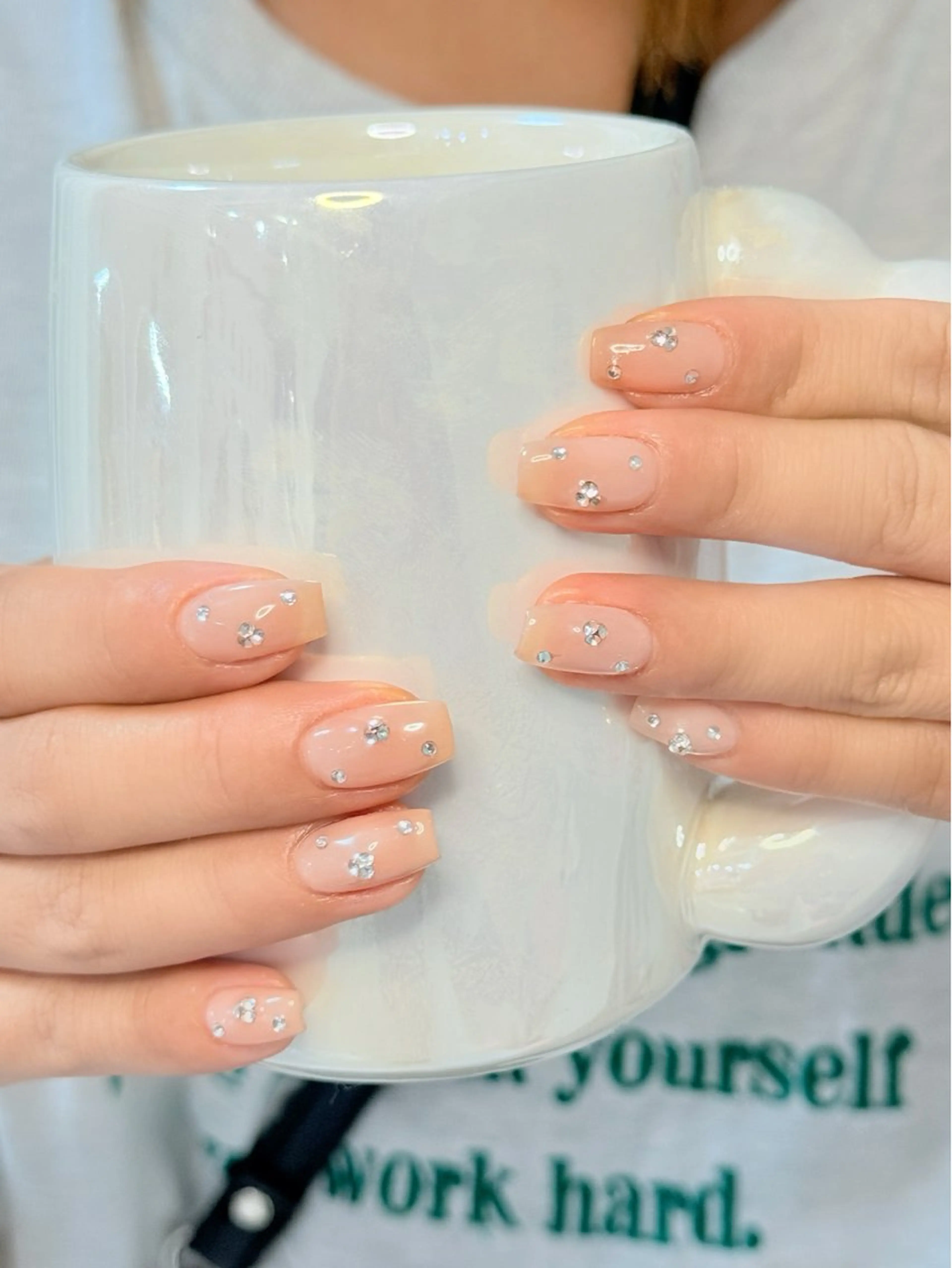 ネイル アートネイル オーロラネイル チークネイル フレンチネイル ガラスフレンチ ハンドネイル 🎀🎀YooLi Nail Salonのネイルデザイン
