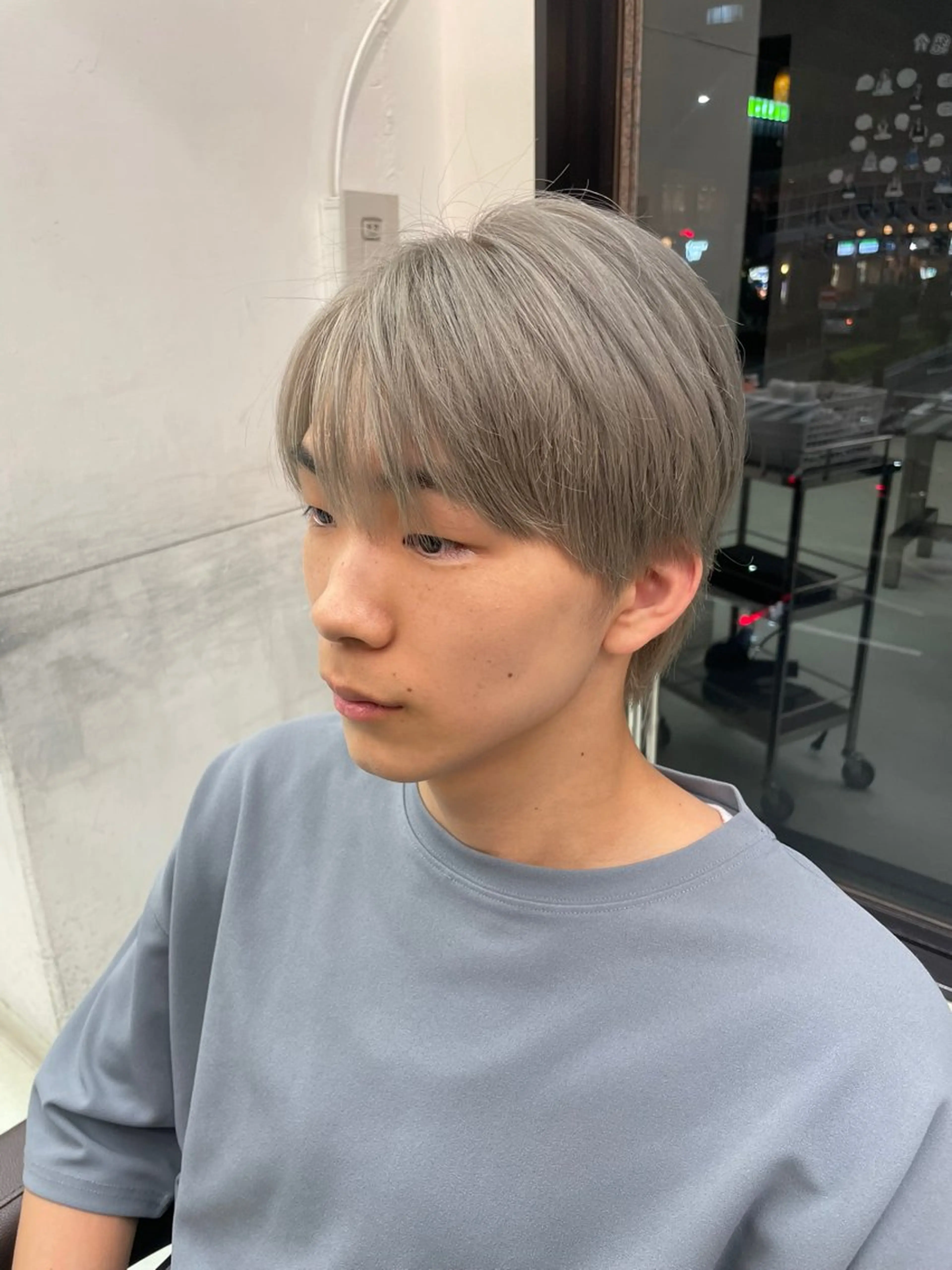 カラー メンズ メンズブリーチ ブリーチ カット ヘアカラー トリートメント ✨トレンド特化美容師 WILL上村　拳吾のヘアスタイル