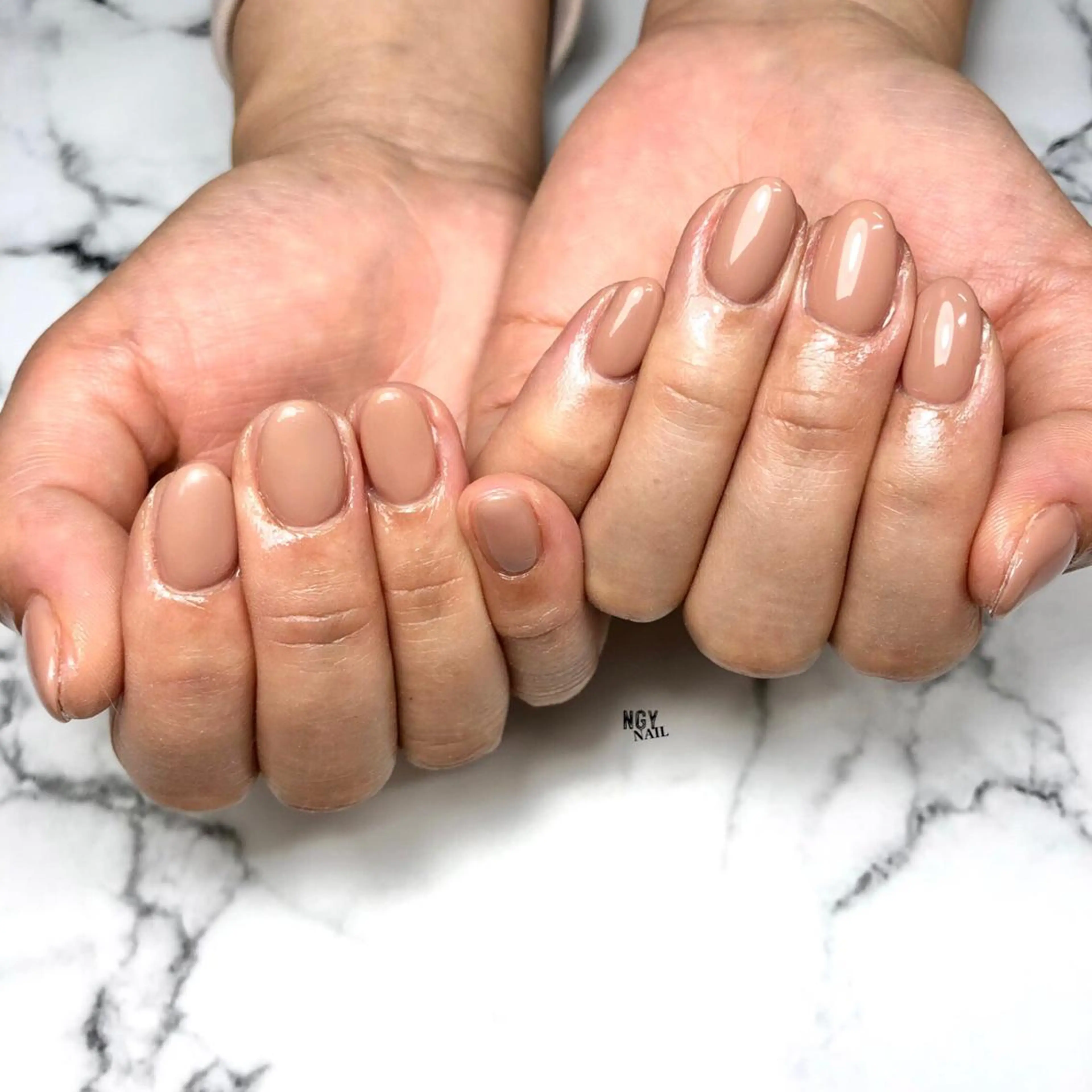 ネイル オフィスネイル ワンカラーネイル シンプルネイル ハンドネイル NAIL NOWのネイルデザイン