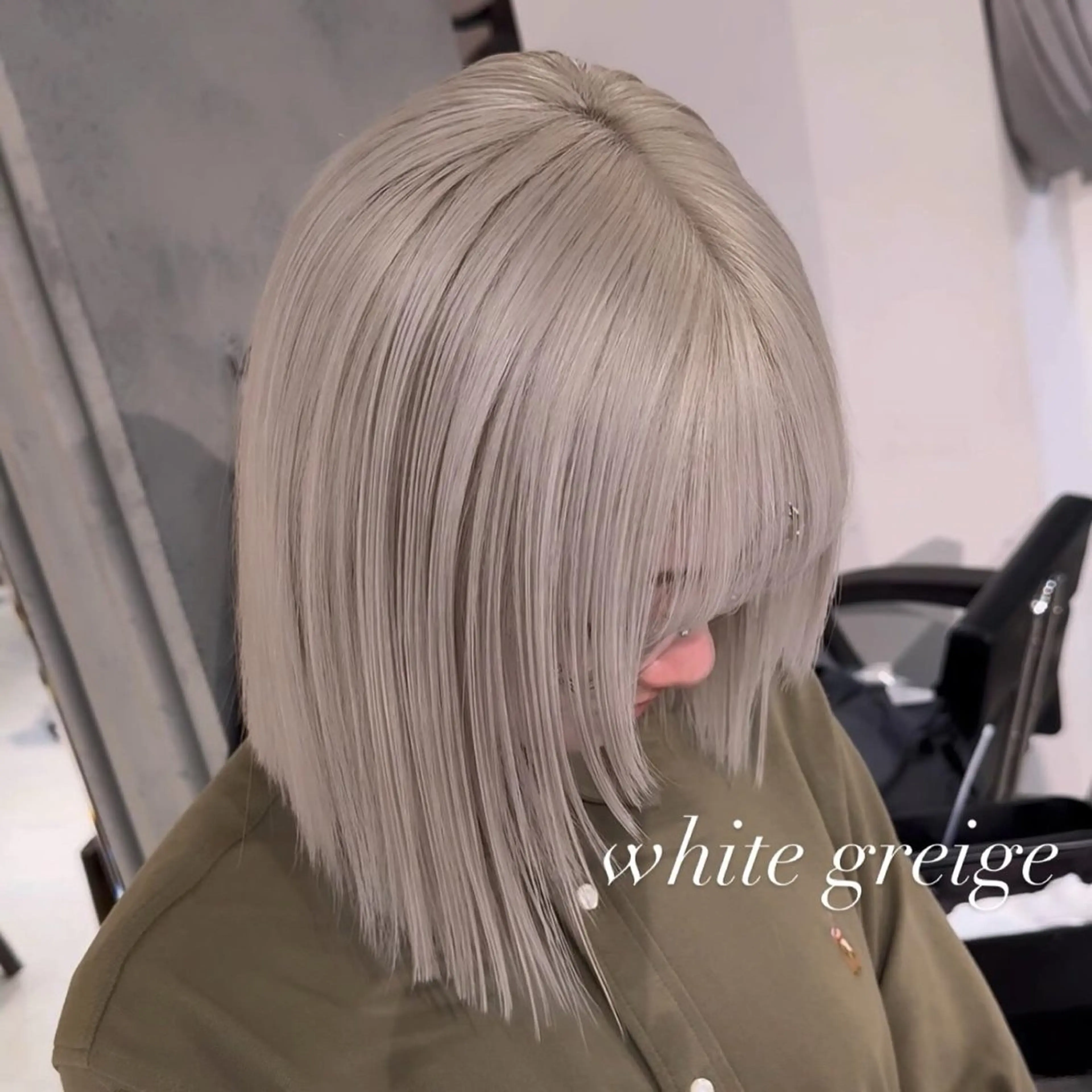 ミディアム カラー カット ヘアカラー トリートメント ヘアセット 💜ハイトーン💛 マジカルかいちゃんのヘアスタイル