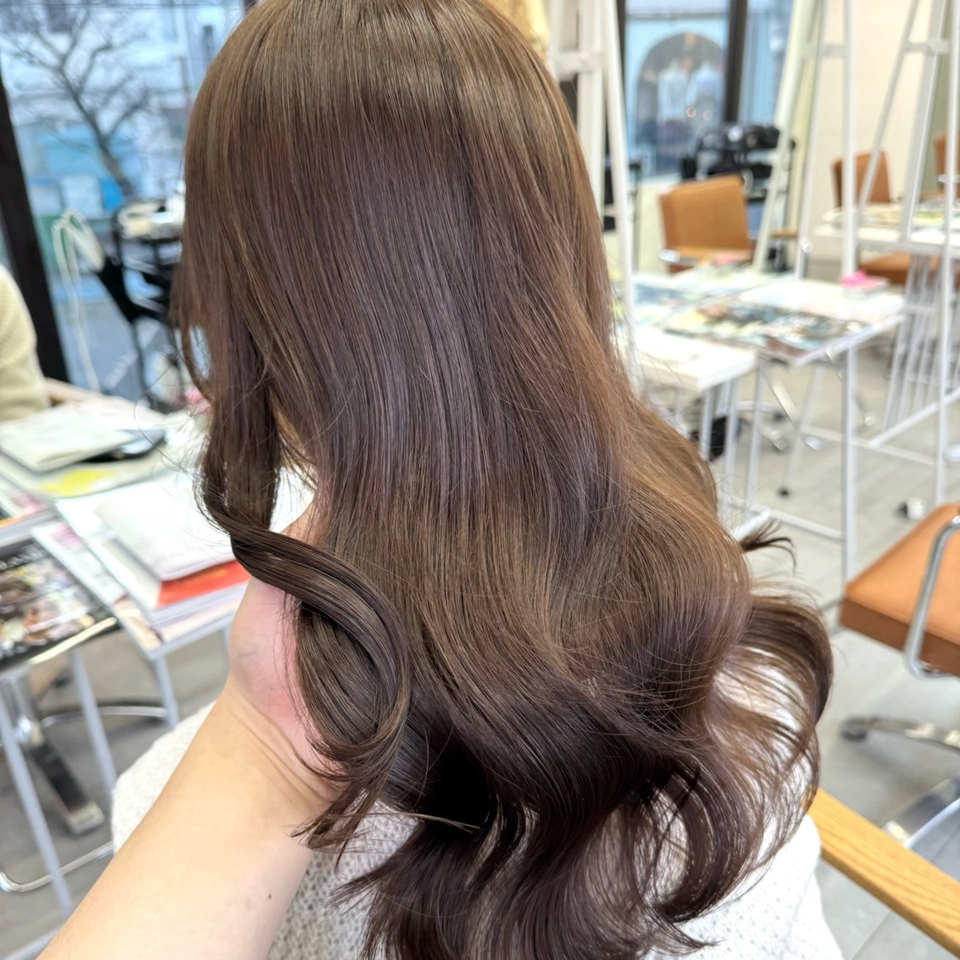 セミロング カラー ヘアアレンジ ヘアカラー ブリーチなしカラー /ベージュ/安形翔のヘアスタイル