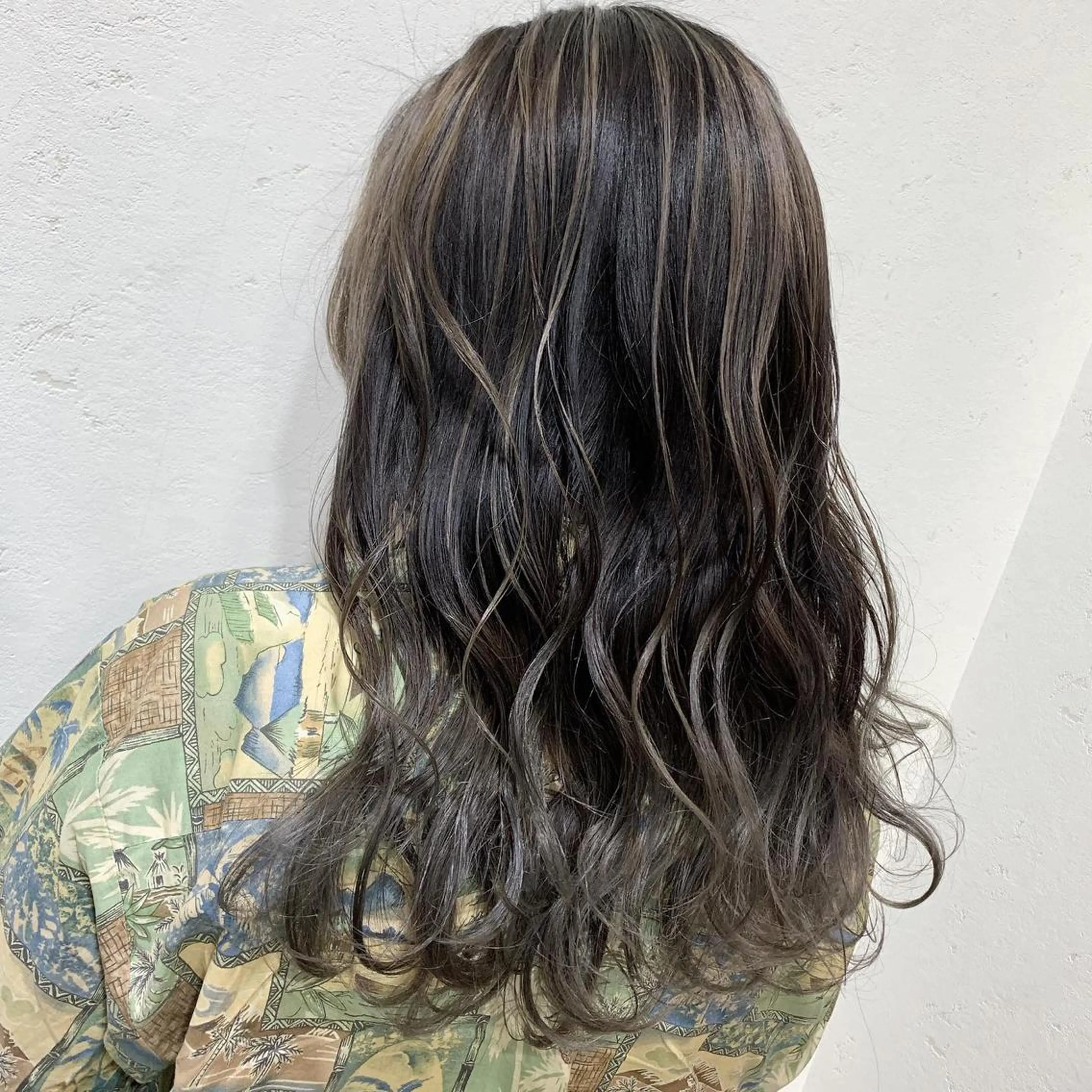 セミロング カラー 天野 開のヘアスタイル