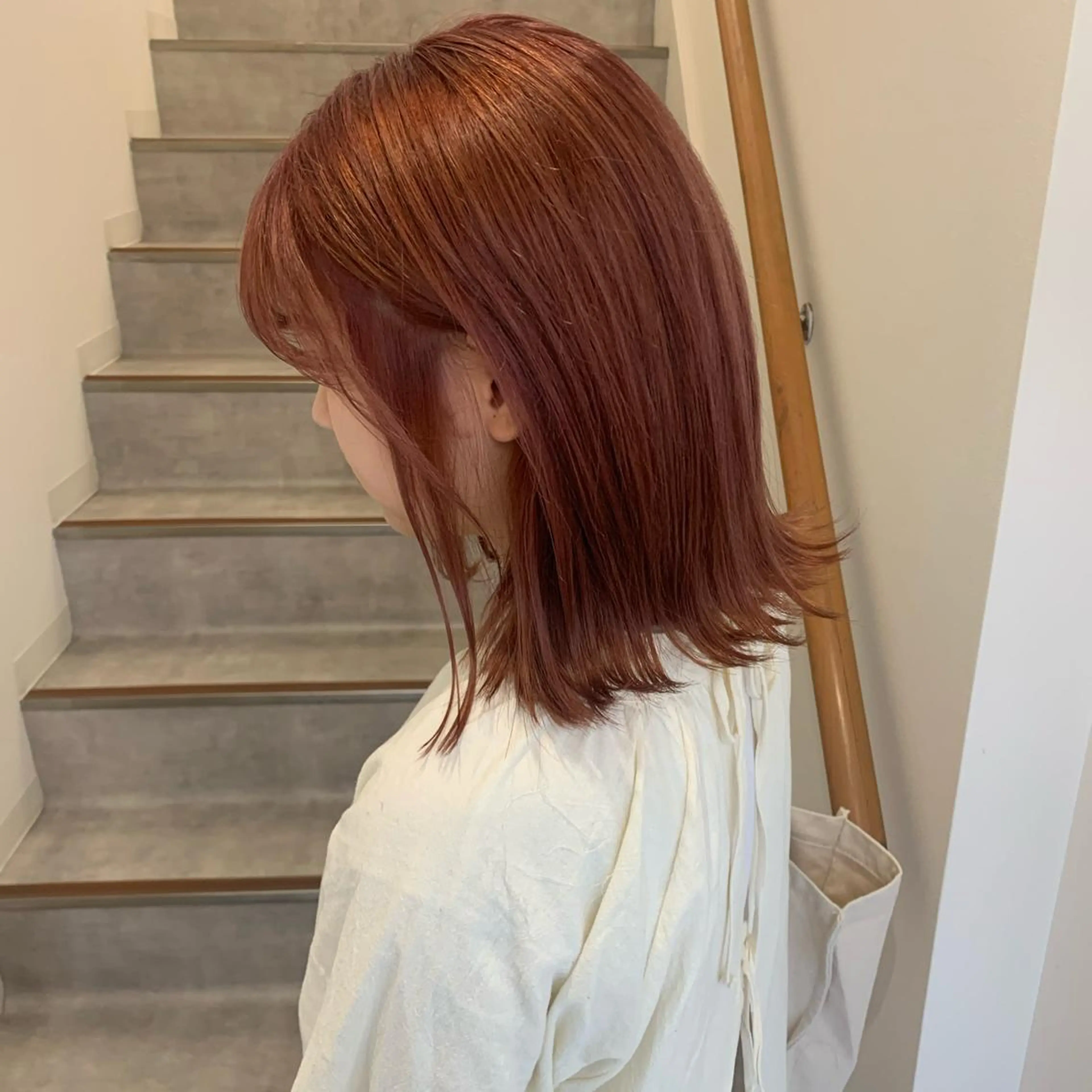 カラー ベージュカラー ピンクカラー ピンクベージュ カット ヘアカラー MARU レイヤー/パーマのヘアスタイル