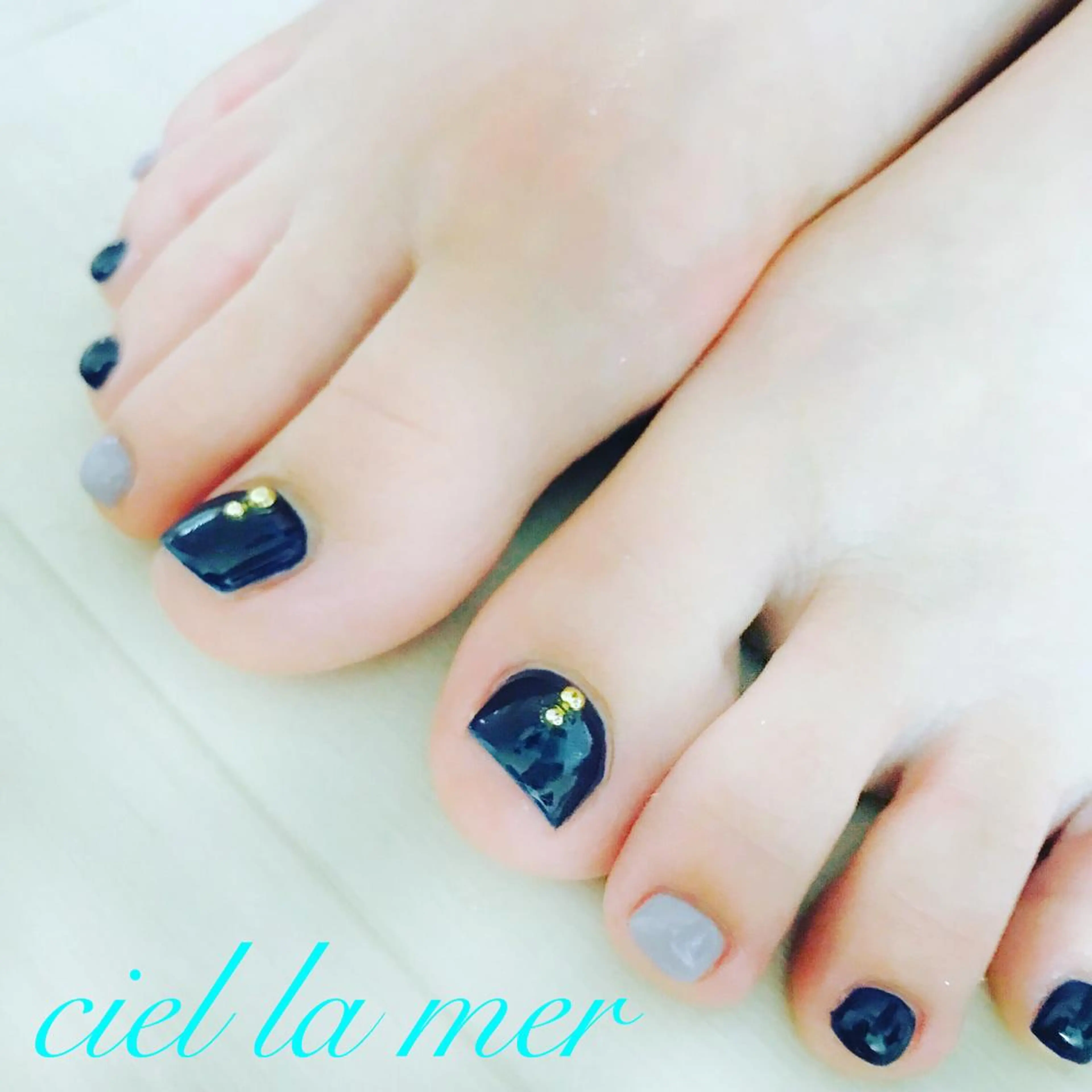 ネイル ハンドネイル フットネイル ciel la merのネイルデザイン