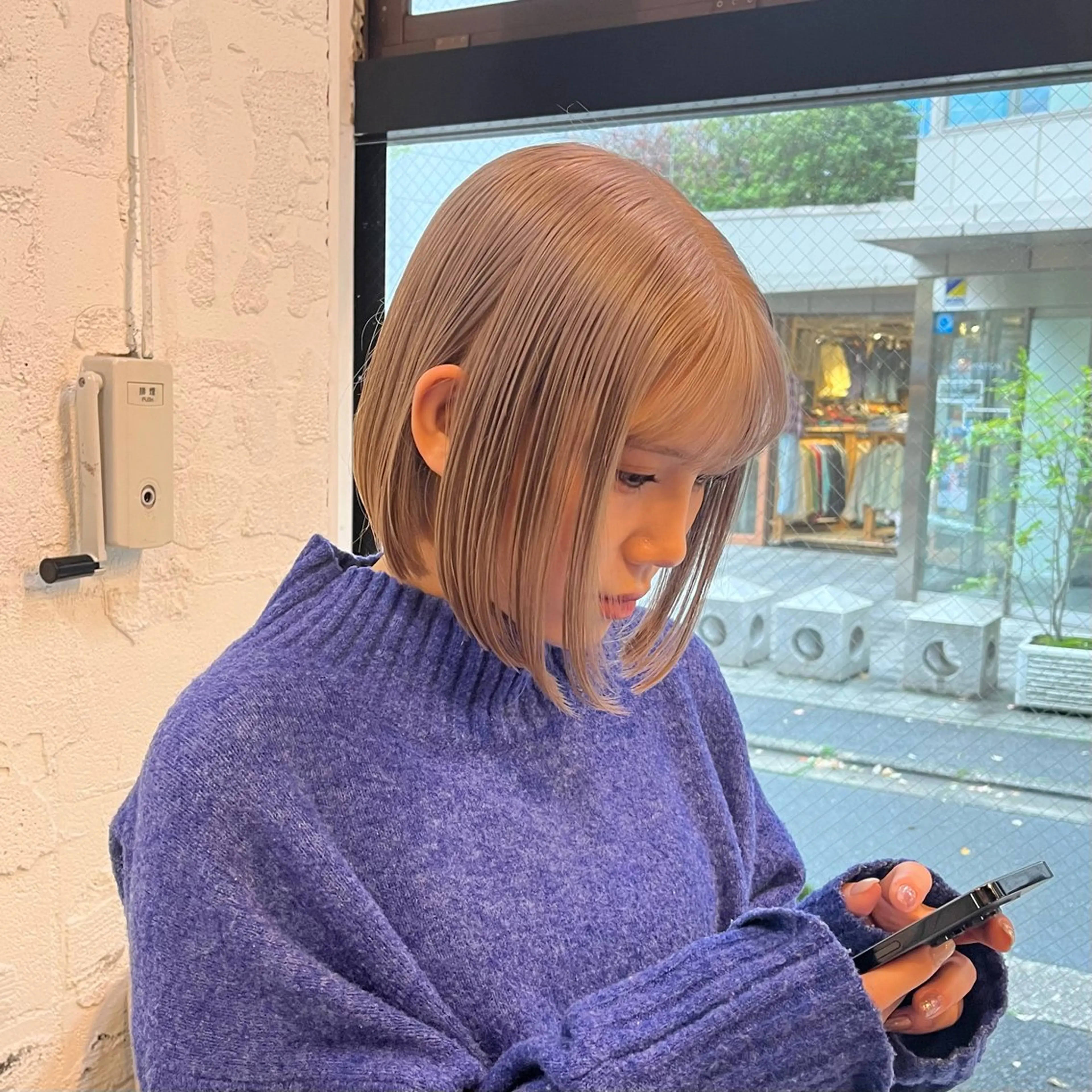 ミディアム カラー GO TODAY SHAiRE SALON 原宿本店所属・ブリーチ/レイヤー ハッシュカット/河内のヘアスタイル