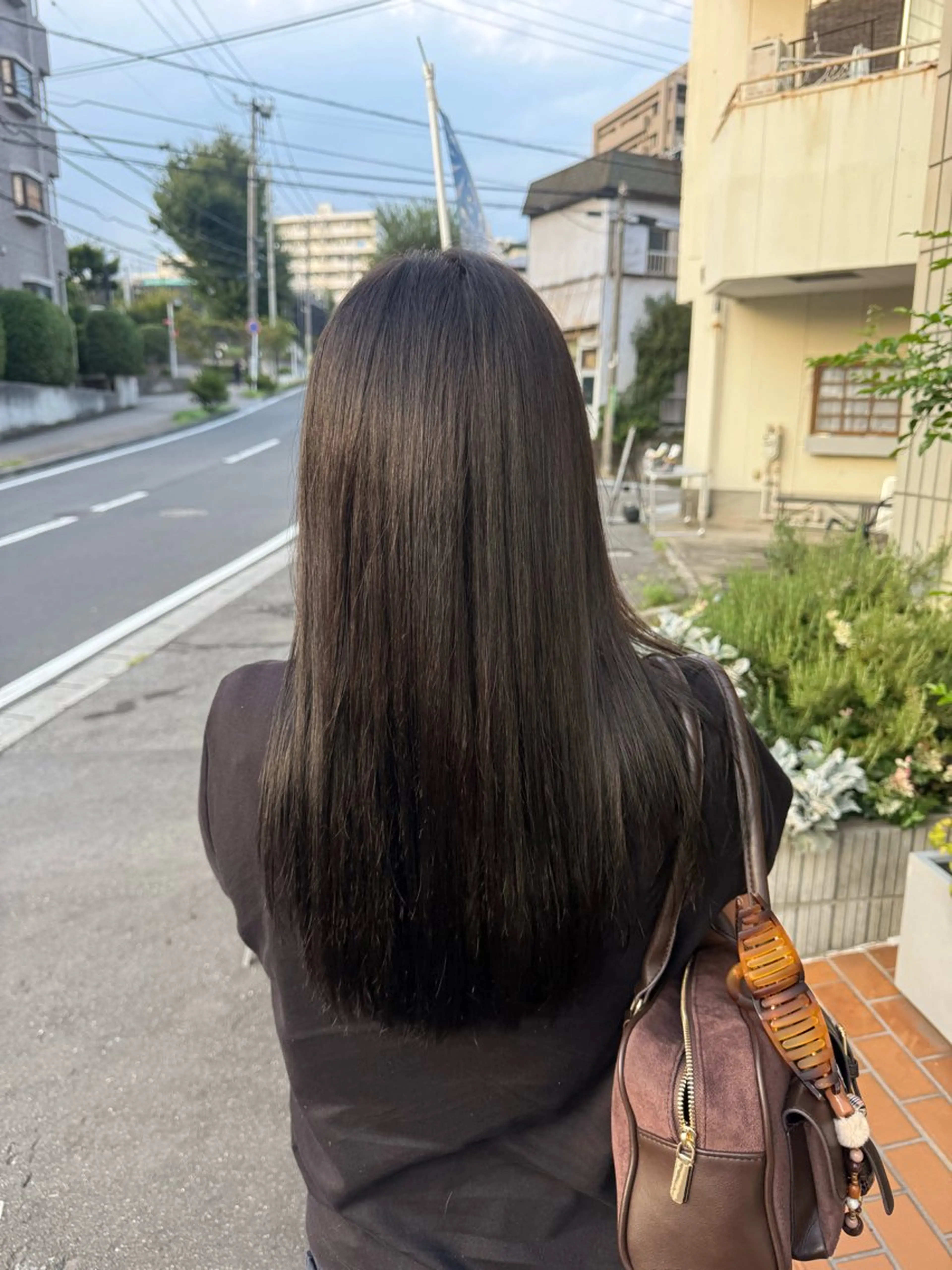 ロング ヘアカラー 金子 彩心のヘアスタイル