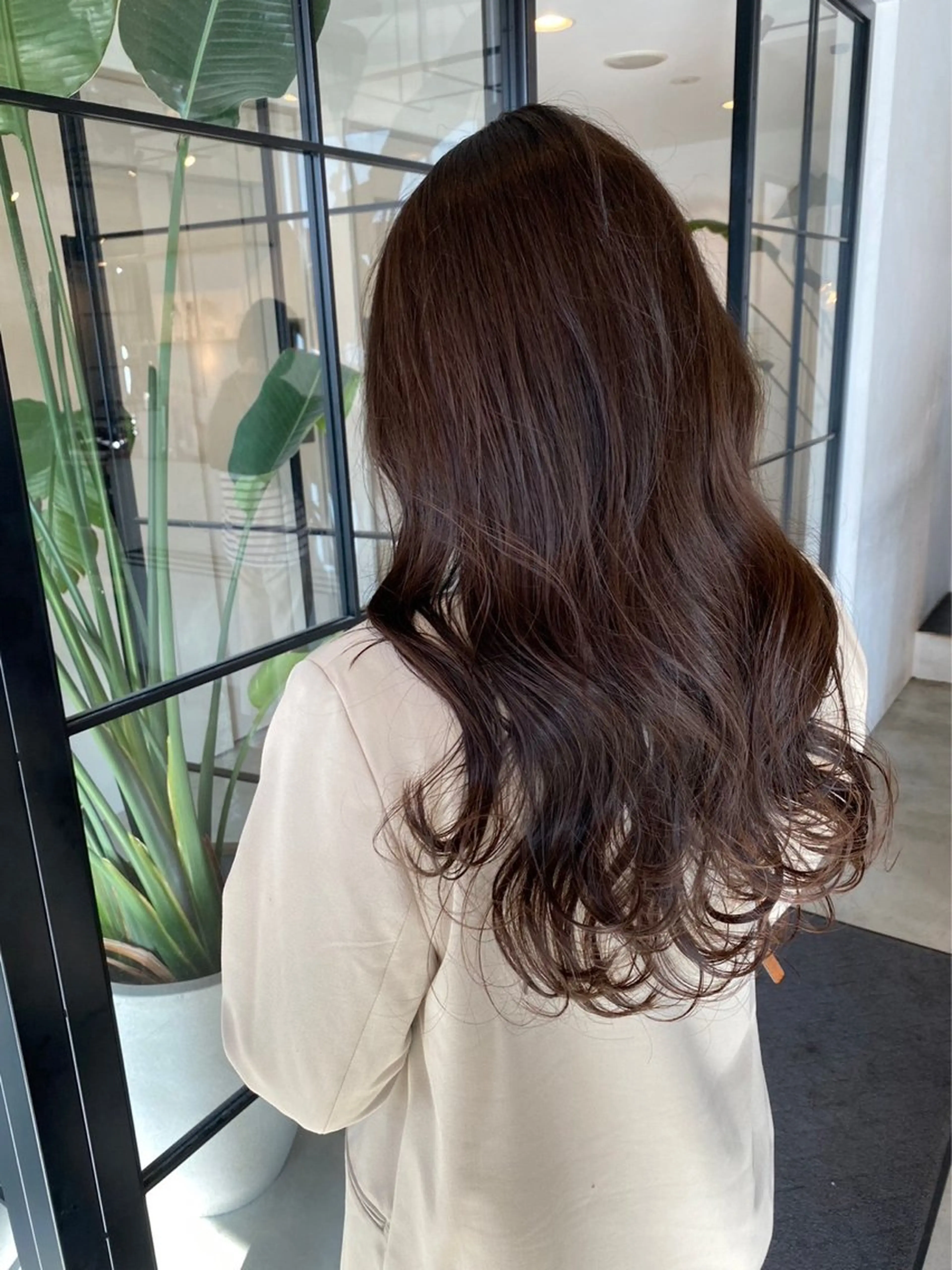 ロング LUVISM 神田こころのヘアスタイル