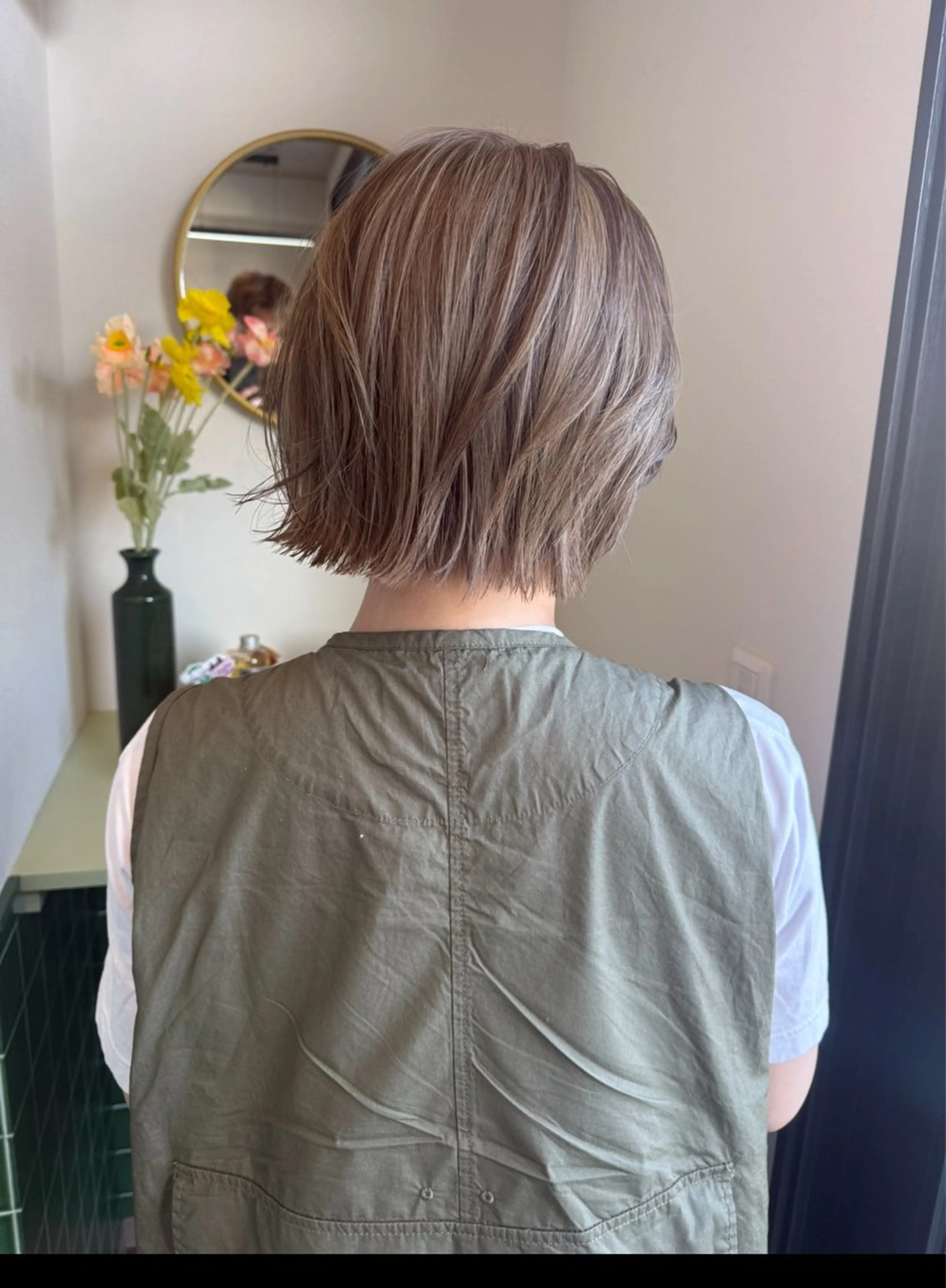 ショート ヘアカラー Licol所属・髪質改善サロン Licolフリー予約のヘアスタイル