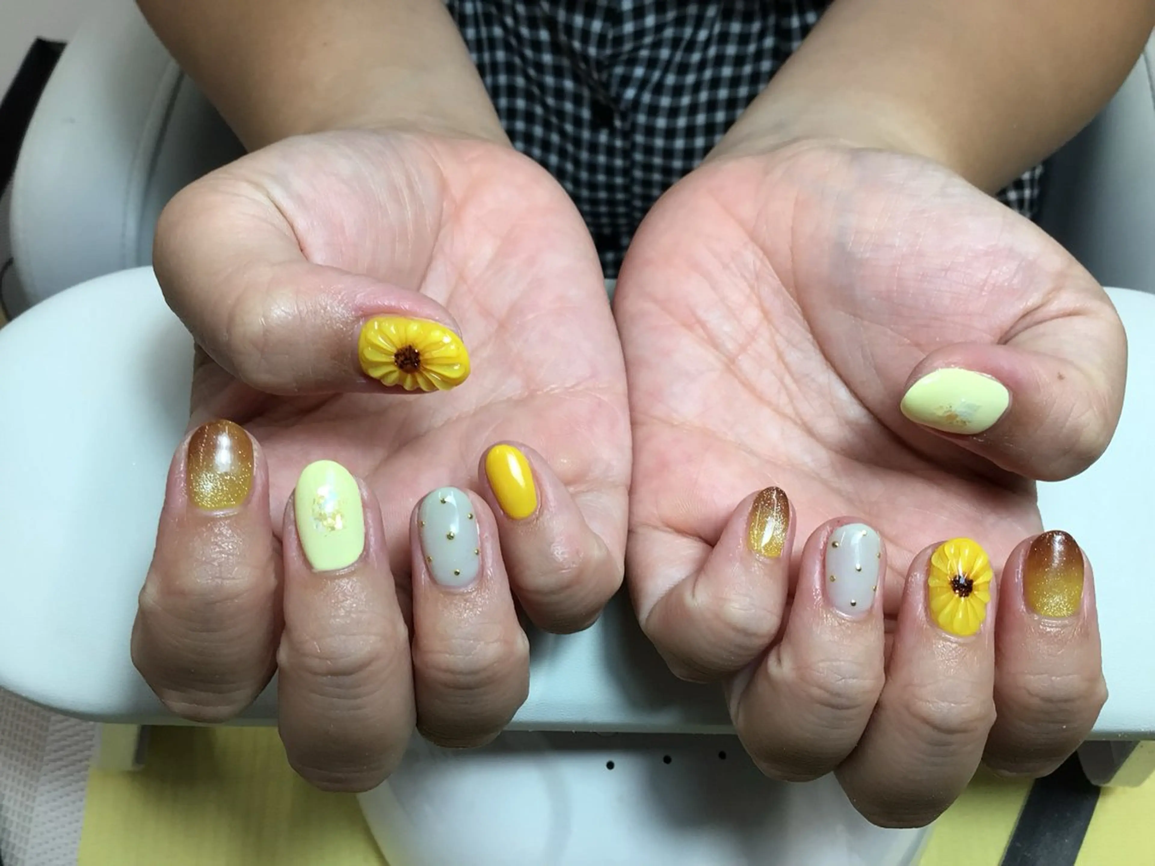 ネイル ハンドネイル tumake Yuiのネイルデザイン