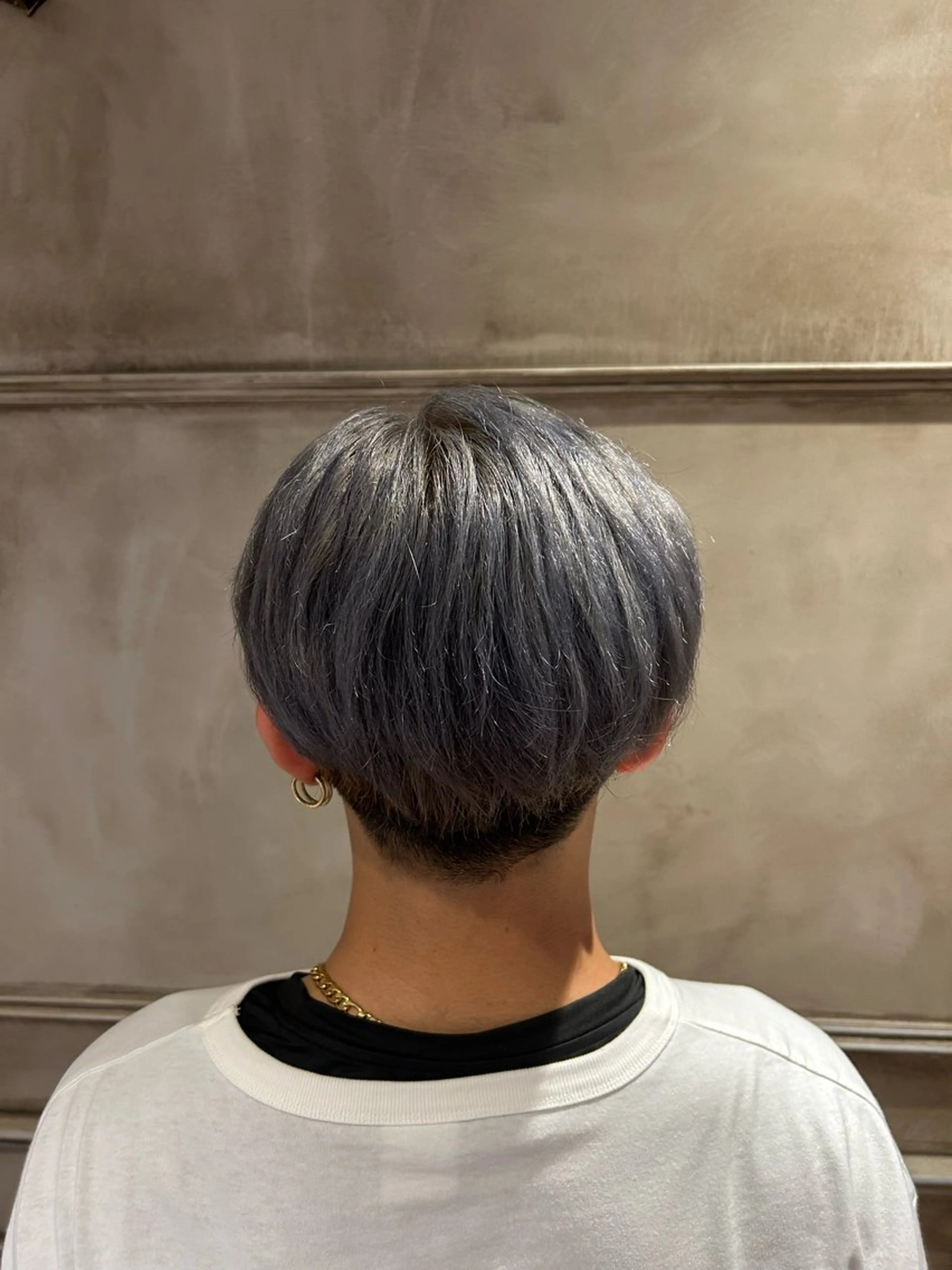 ショート カラー メンズ 成田 智彩のヘアスタイル