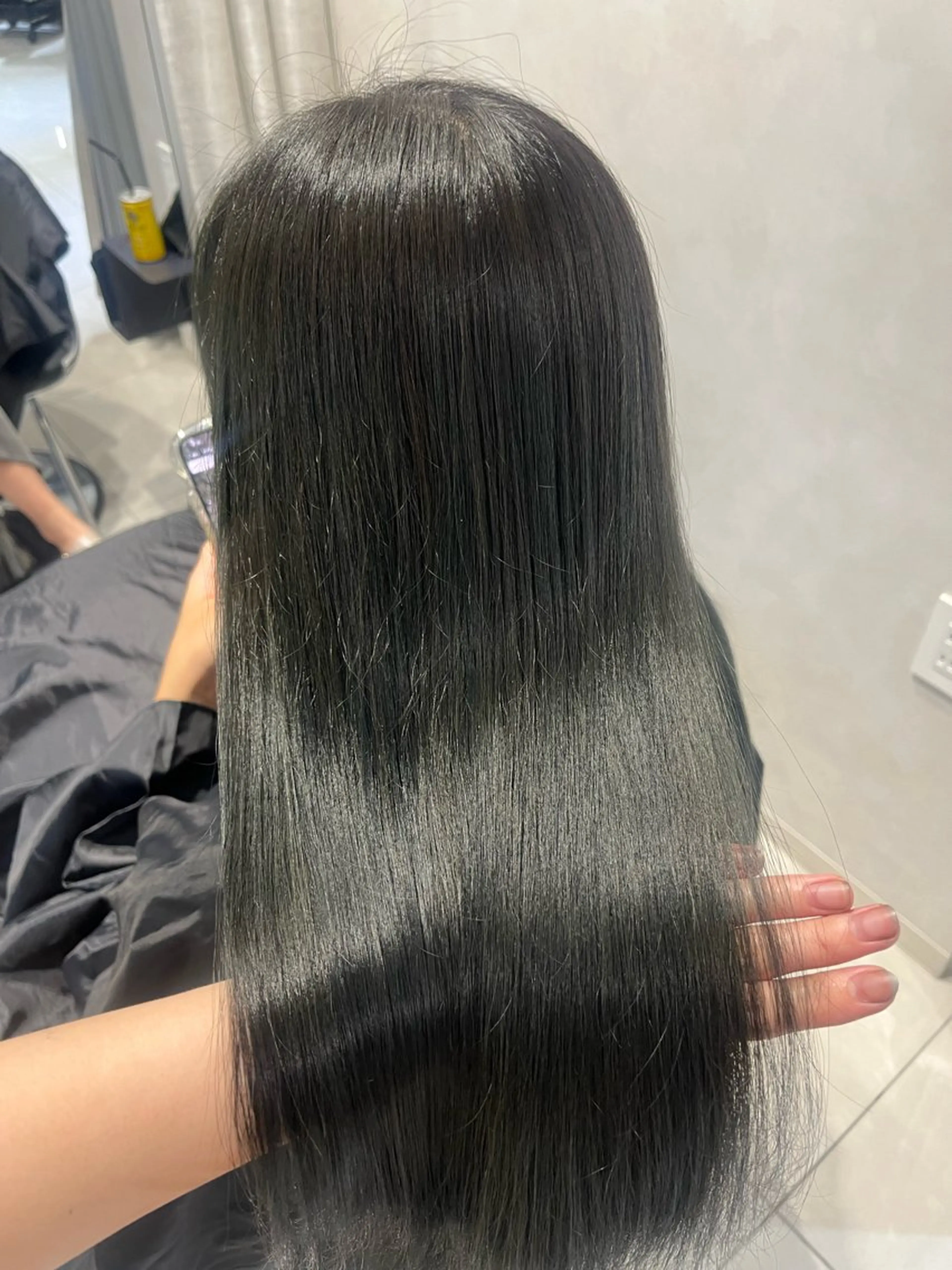 カラー 韓国メンズ特化 ダウン・毛流れパーマのヘアスタイル
