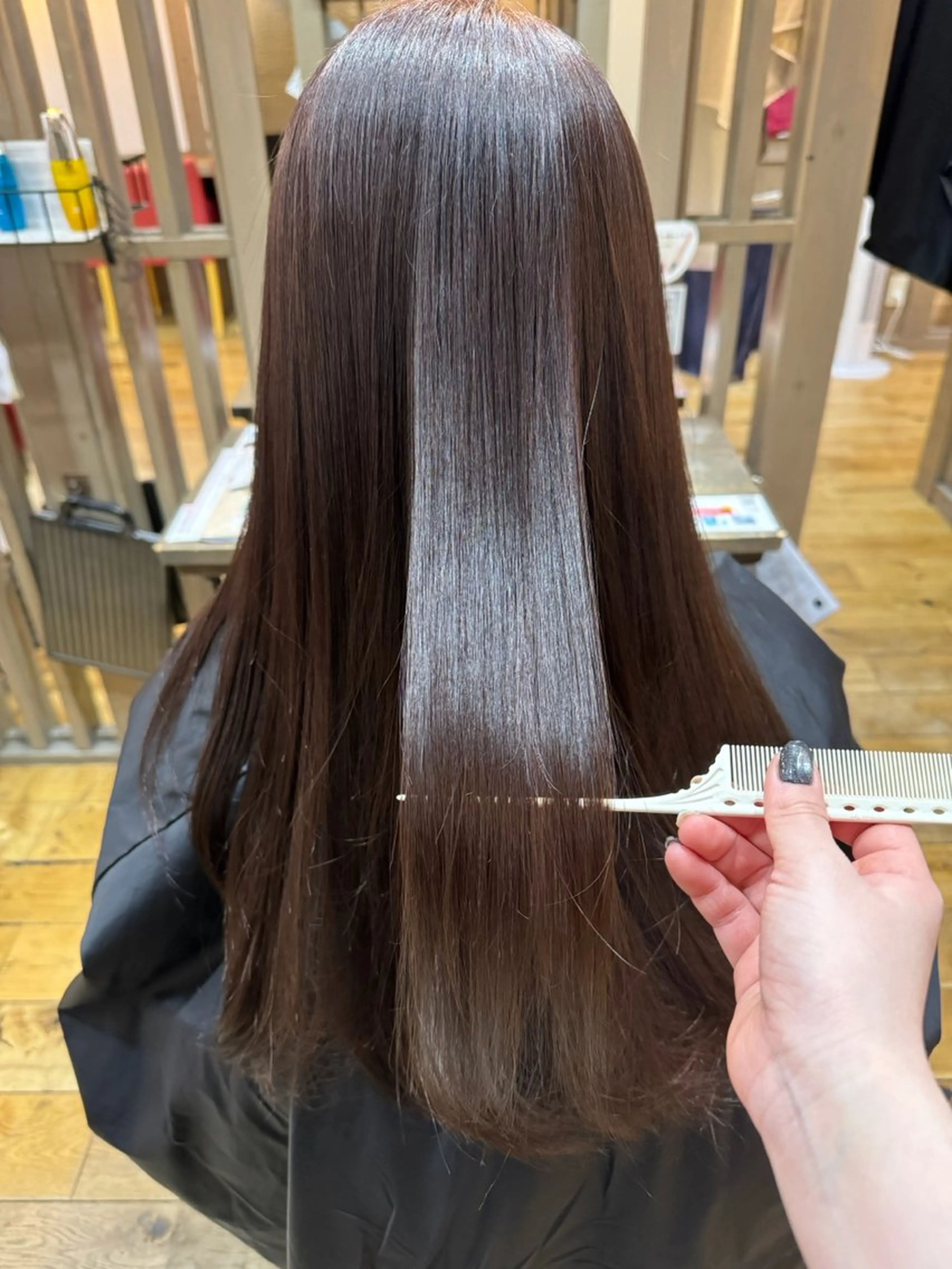 髪質改善ストレート＋シャンプーブローの写真