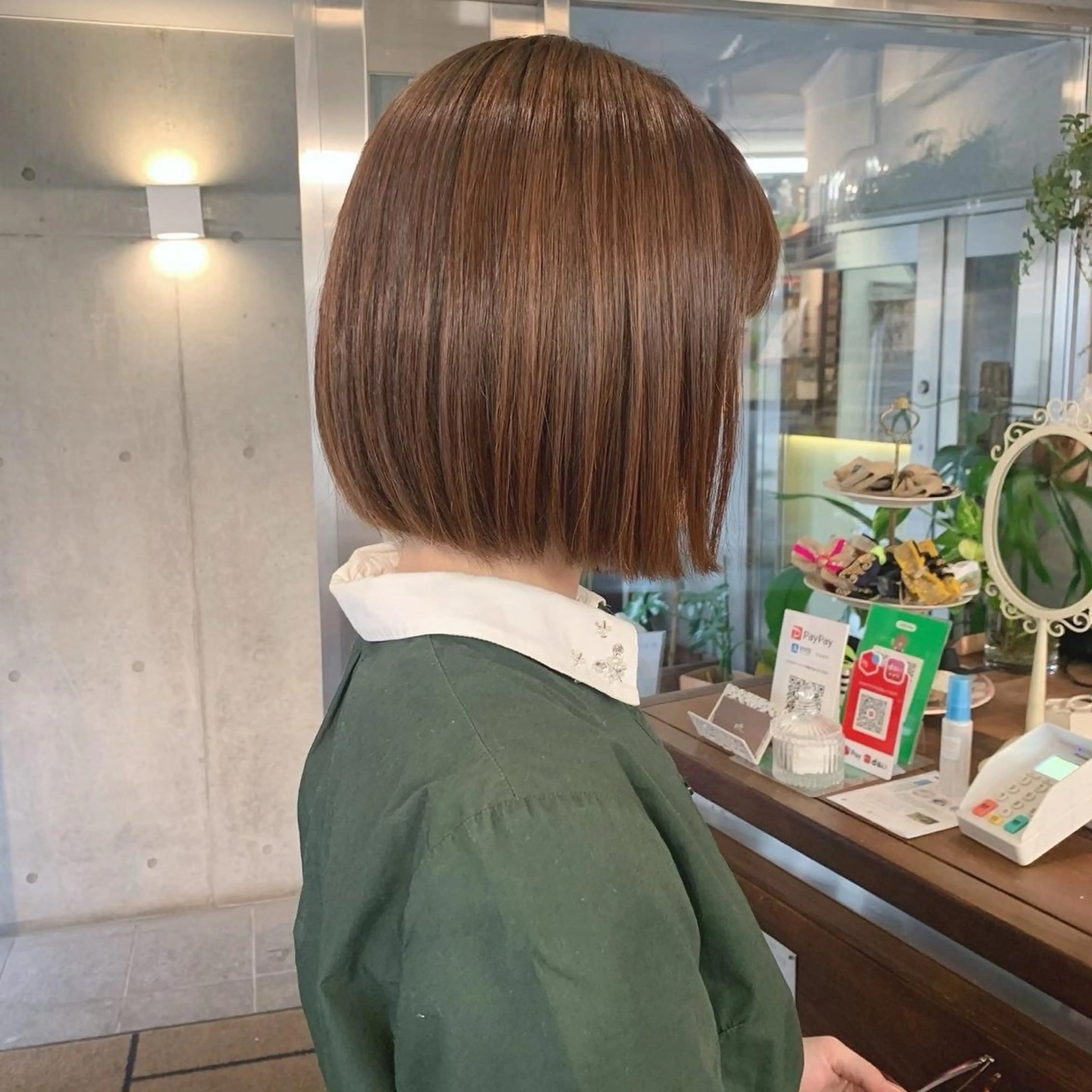 ショート ボブ 土田かほ/当日可🎀 透明感カラー🍃のヘアスタイル