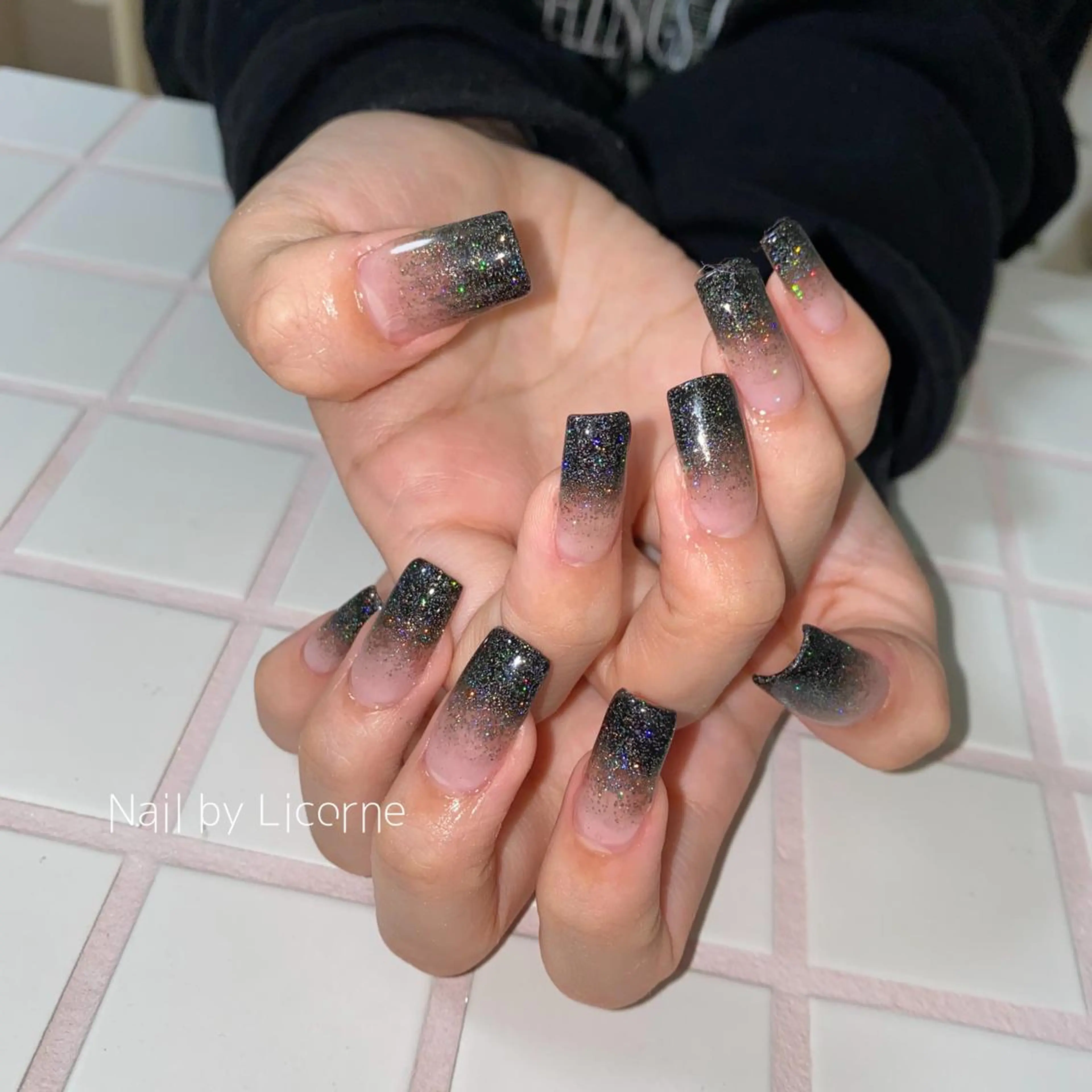 ネイル アートネイル オーロラネイル フレンチネイル 氷ネイル・うるうるネイル マグネットネイル Nail by Licorneのネイルデザイン