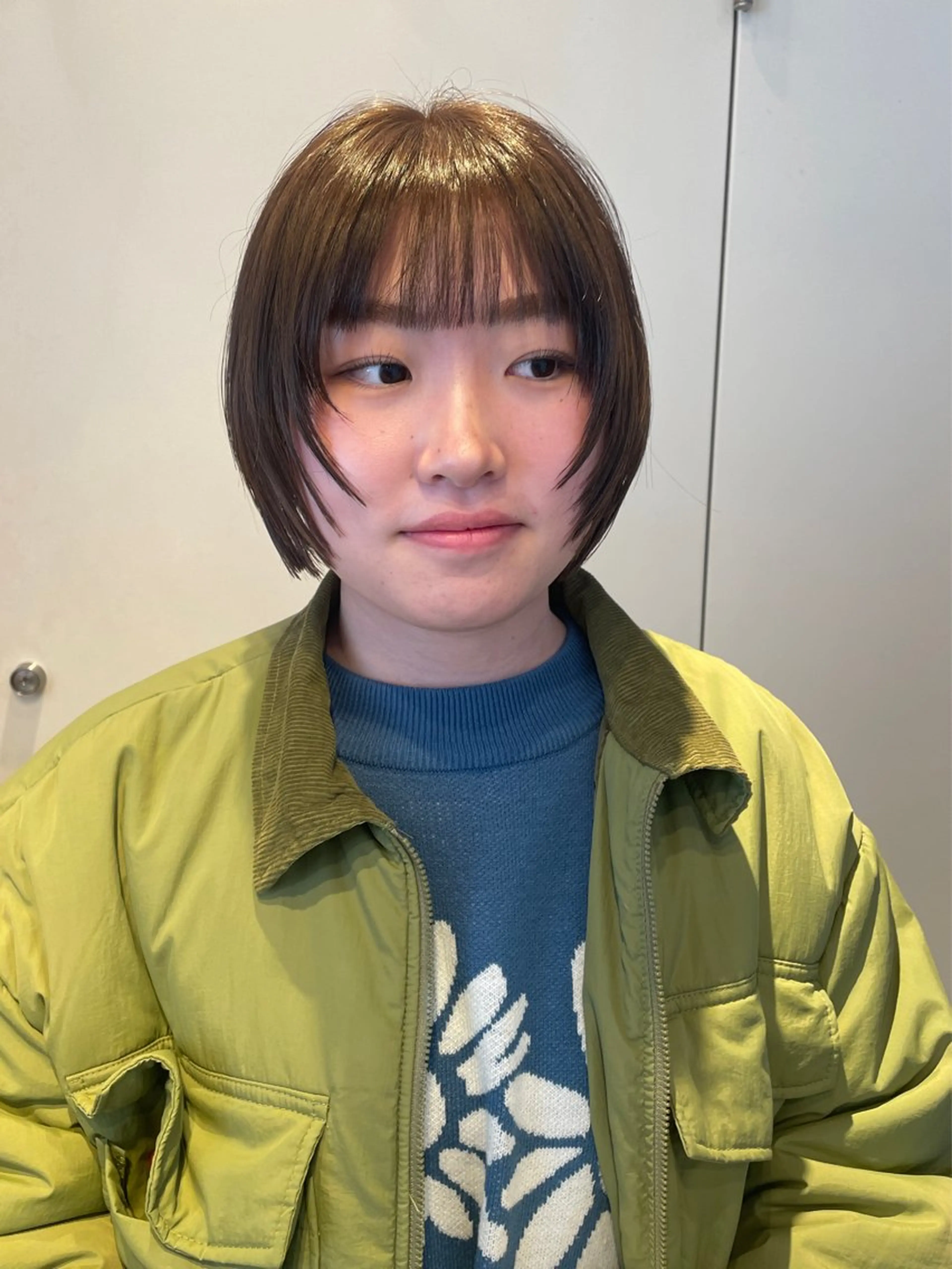 ショート カラー カット ヘアカラー トリートメント RIN／韓国ヘア レイヤーカットのヘアスタイル