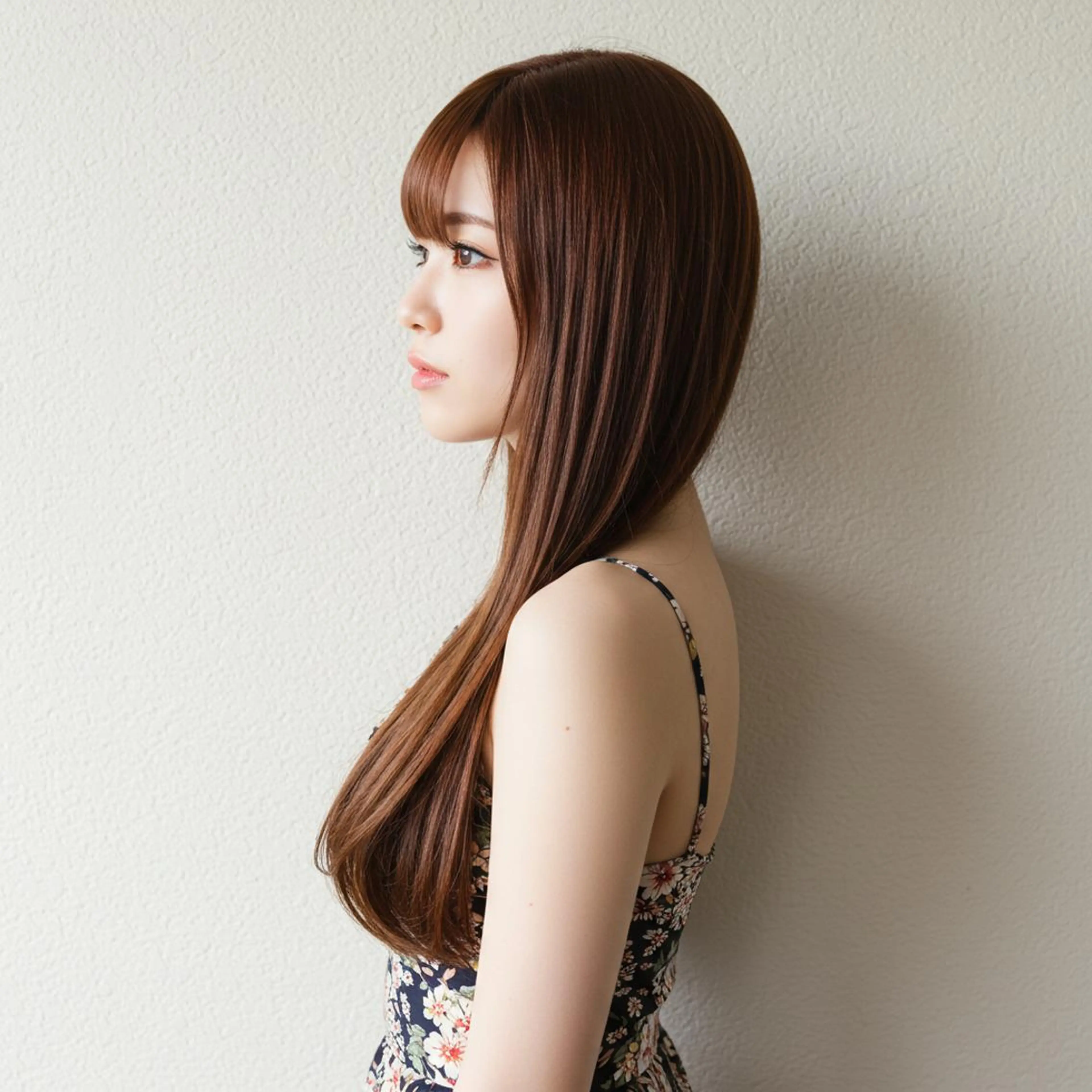 セミロング カラー mizu kiのヘアスタイル