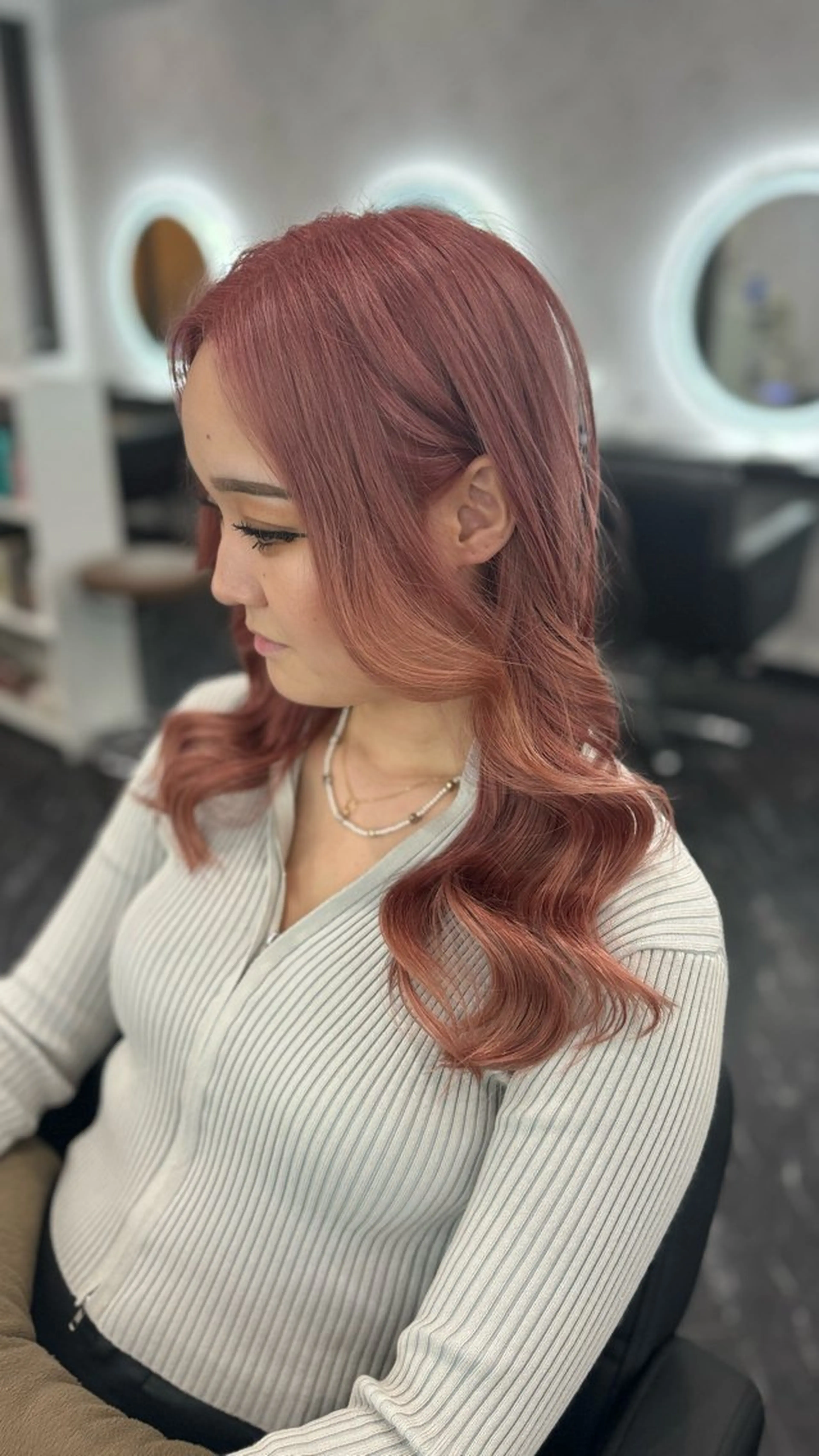 ロング ヘアカラー トリートメント 末永 もものヘアスタイル