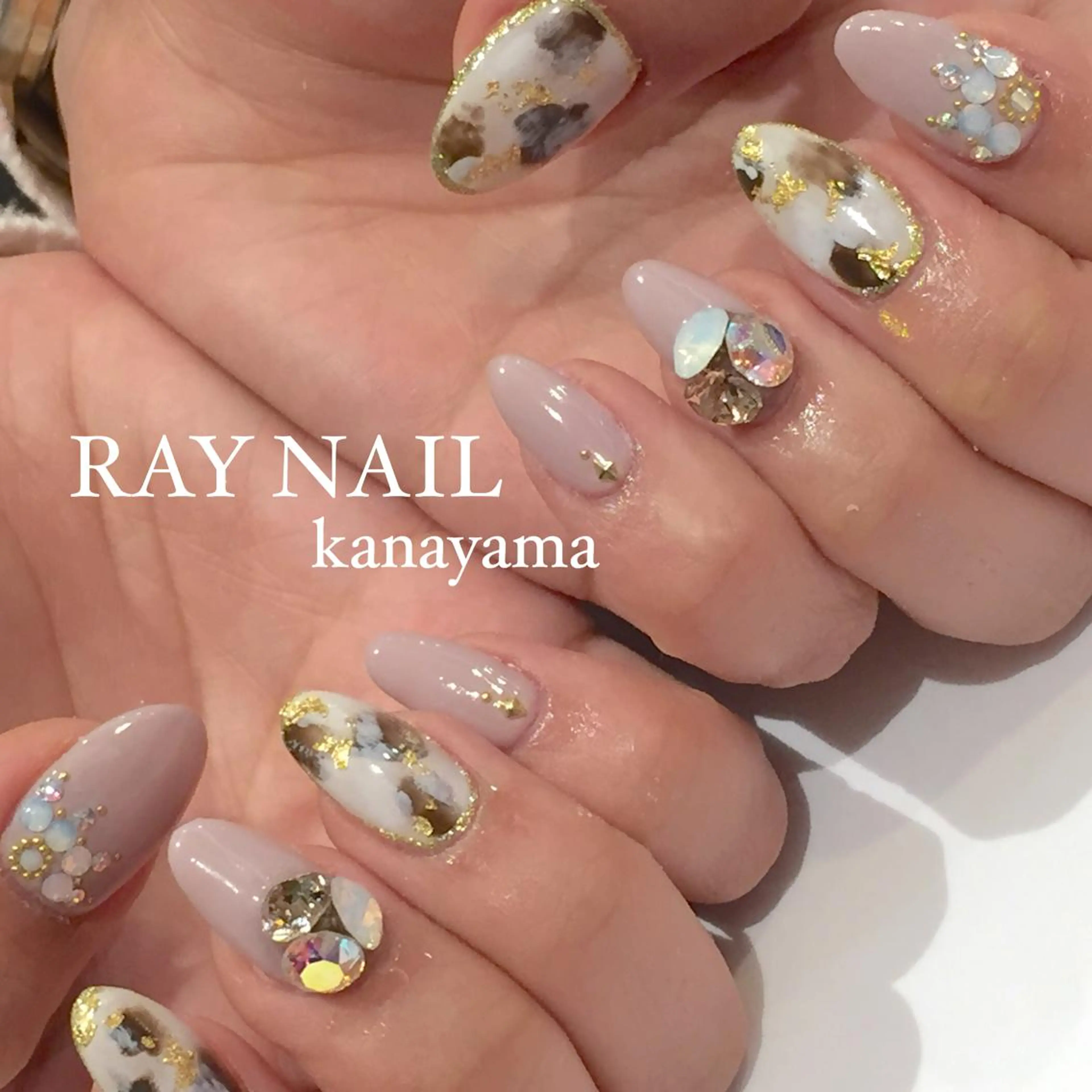 ネイル ニュアンスネイル Arowa 伊田のネイルデザイン