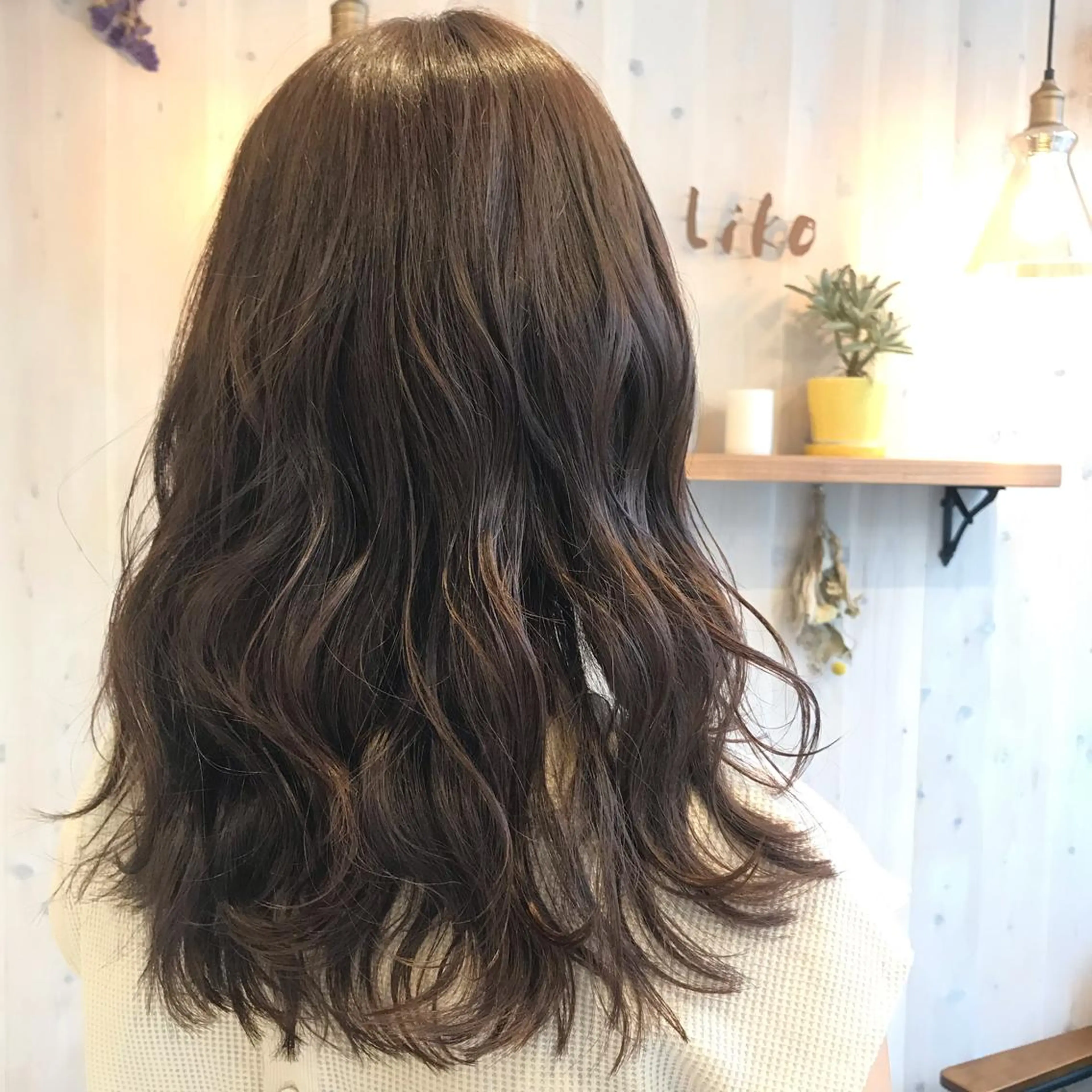 ミディアム カラー パーマ 透明感カラー/ 寺田千雅子のヘアスタイル