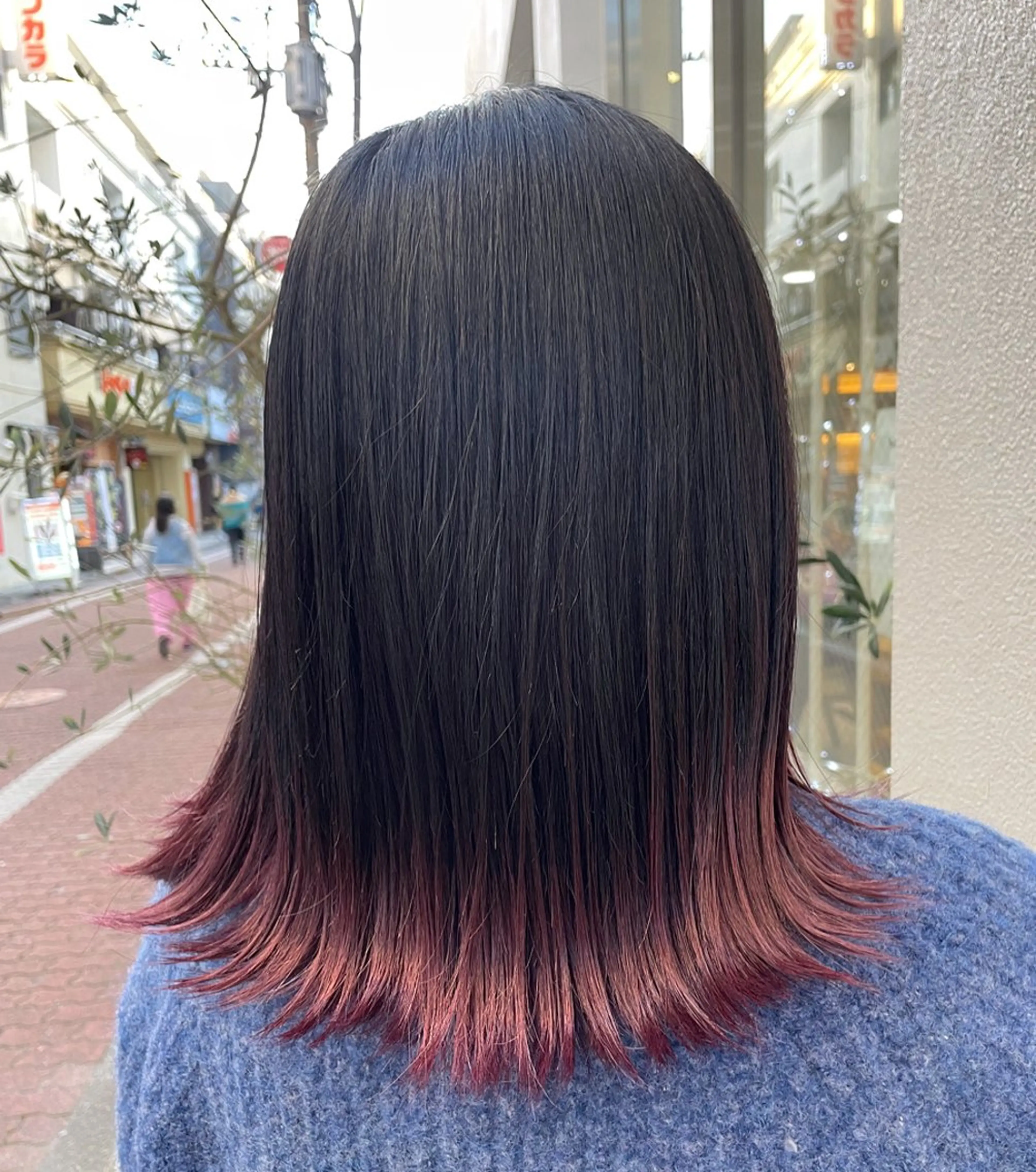 セミロング キルンサンピアン所属・ナチュラルカラー 児玉優香のヘアスタイル