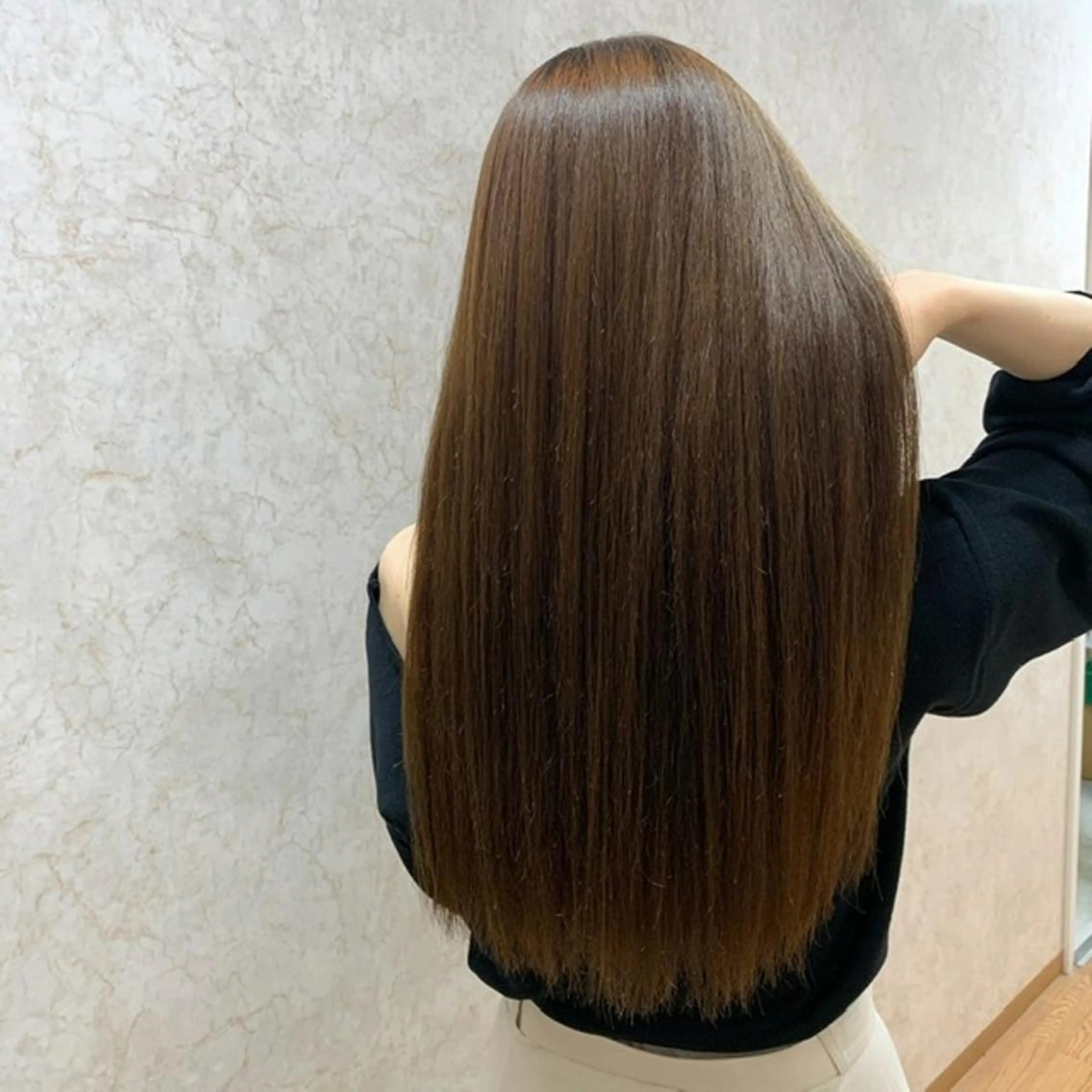 ロング カラー ベージュカラー モカベージュ ANGELICA 近鉄奈良店のヘアスタイル