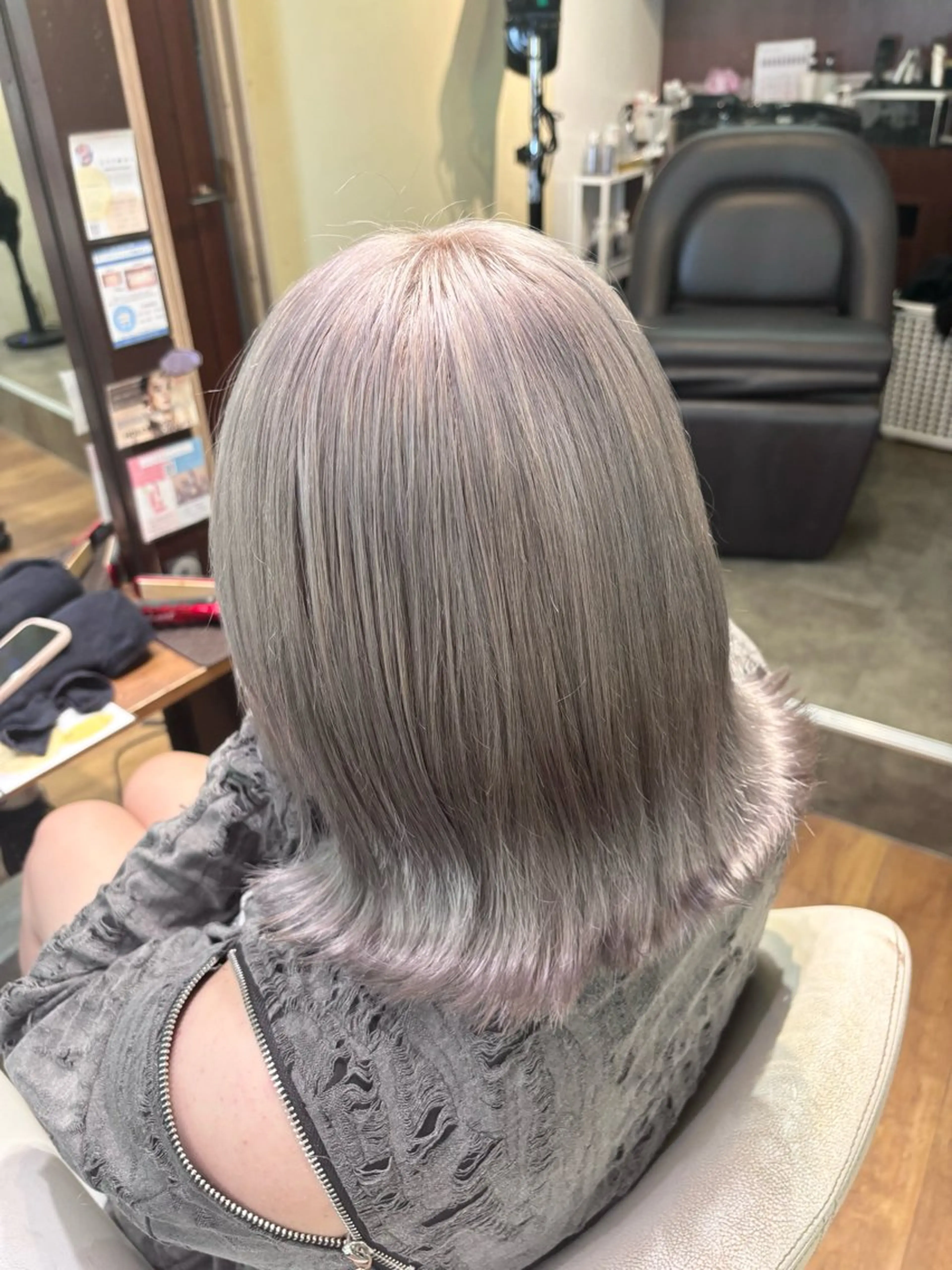ロング カラー ヘアカラー トリートメント ヘッドスパ ブリーチ特化/透明感 カラー森山陽向のヘアスタイル