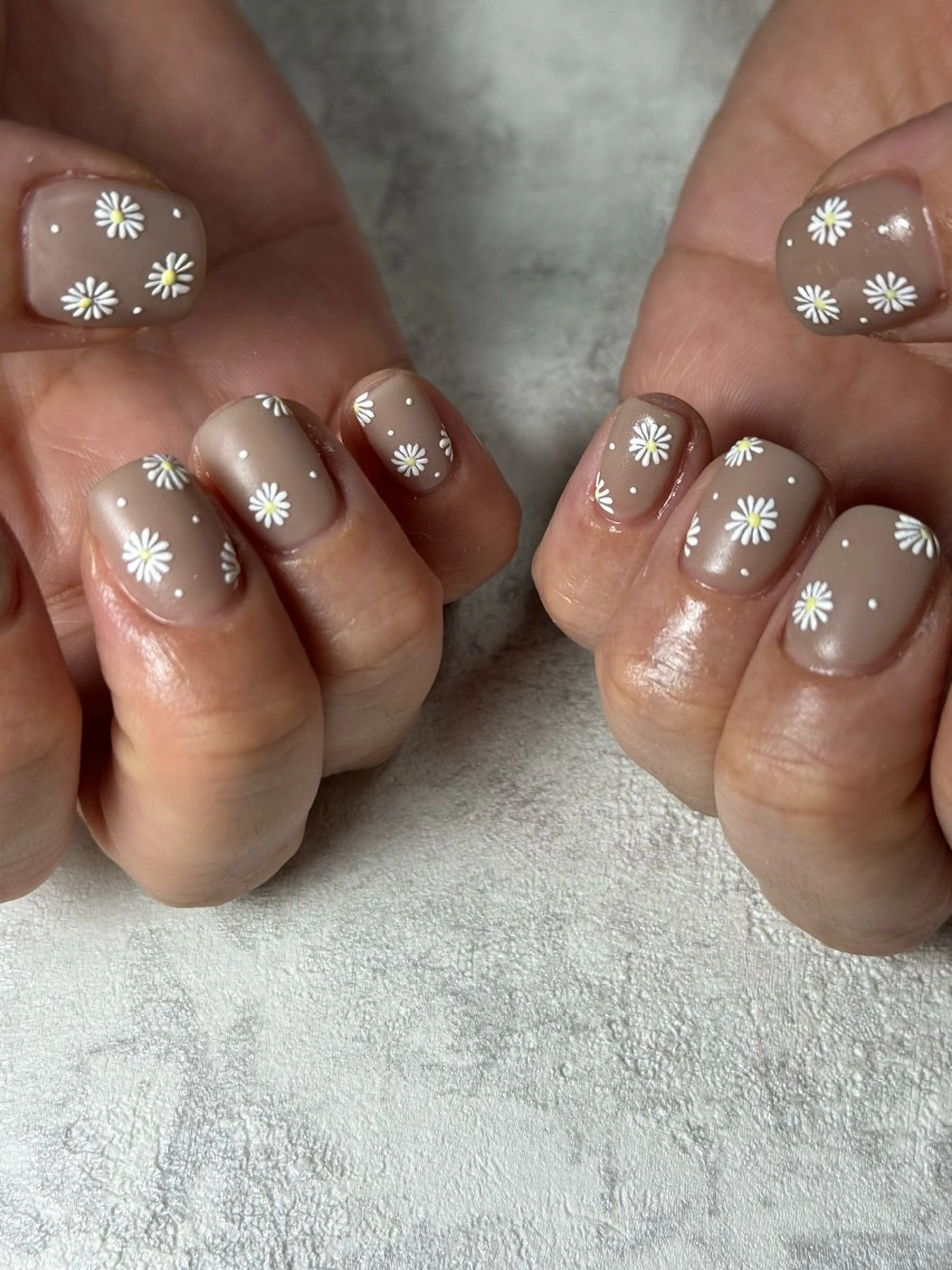 ネイル ジェルネイル マットネイル 持ち込み パラジェル ショートネイル ハンドネイル flowers nailのネイルデザイン