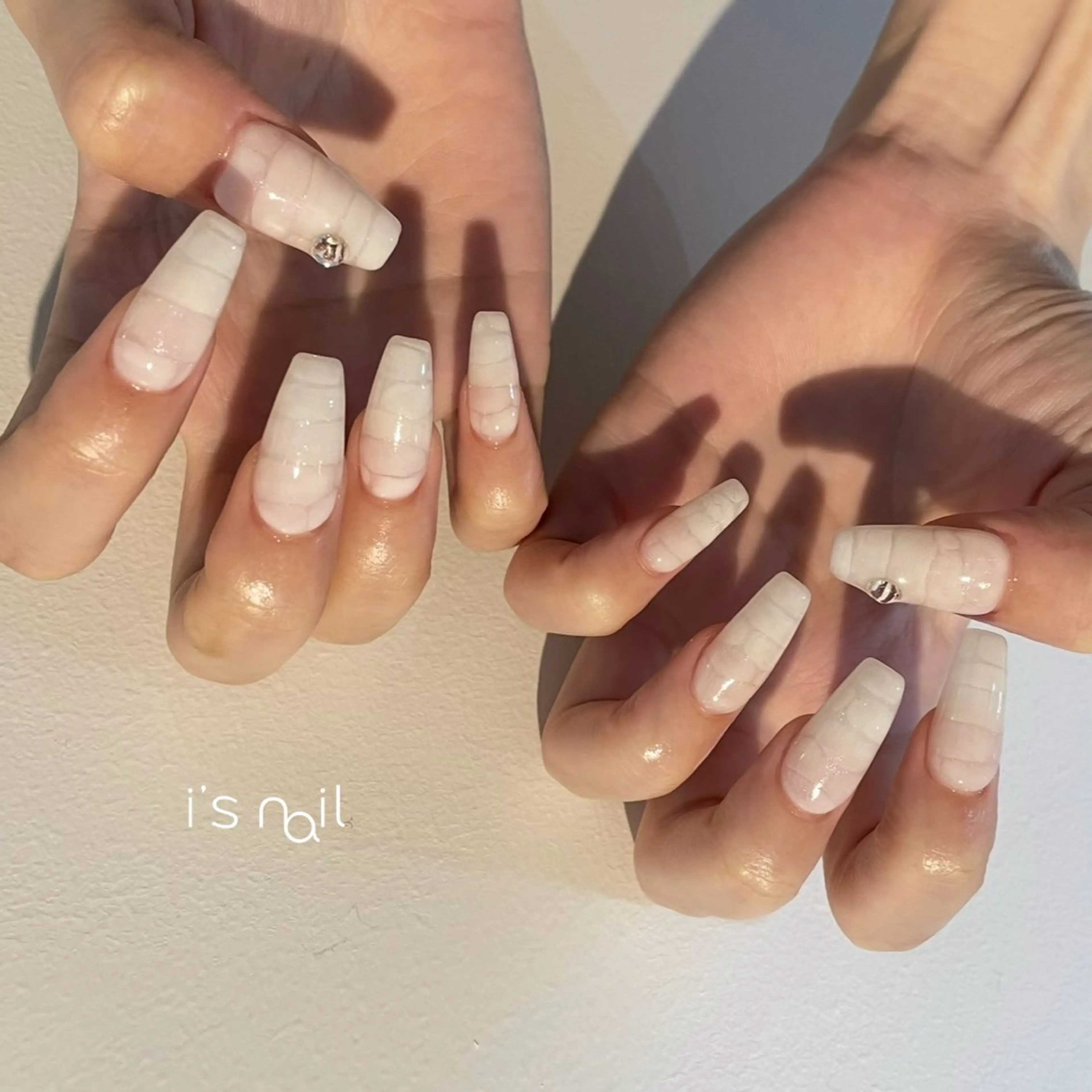 ネイル アートネイル スカルプネイル i's nail 〈アイズネイル〉のネイルデザイン