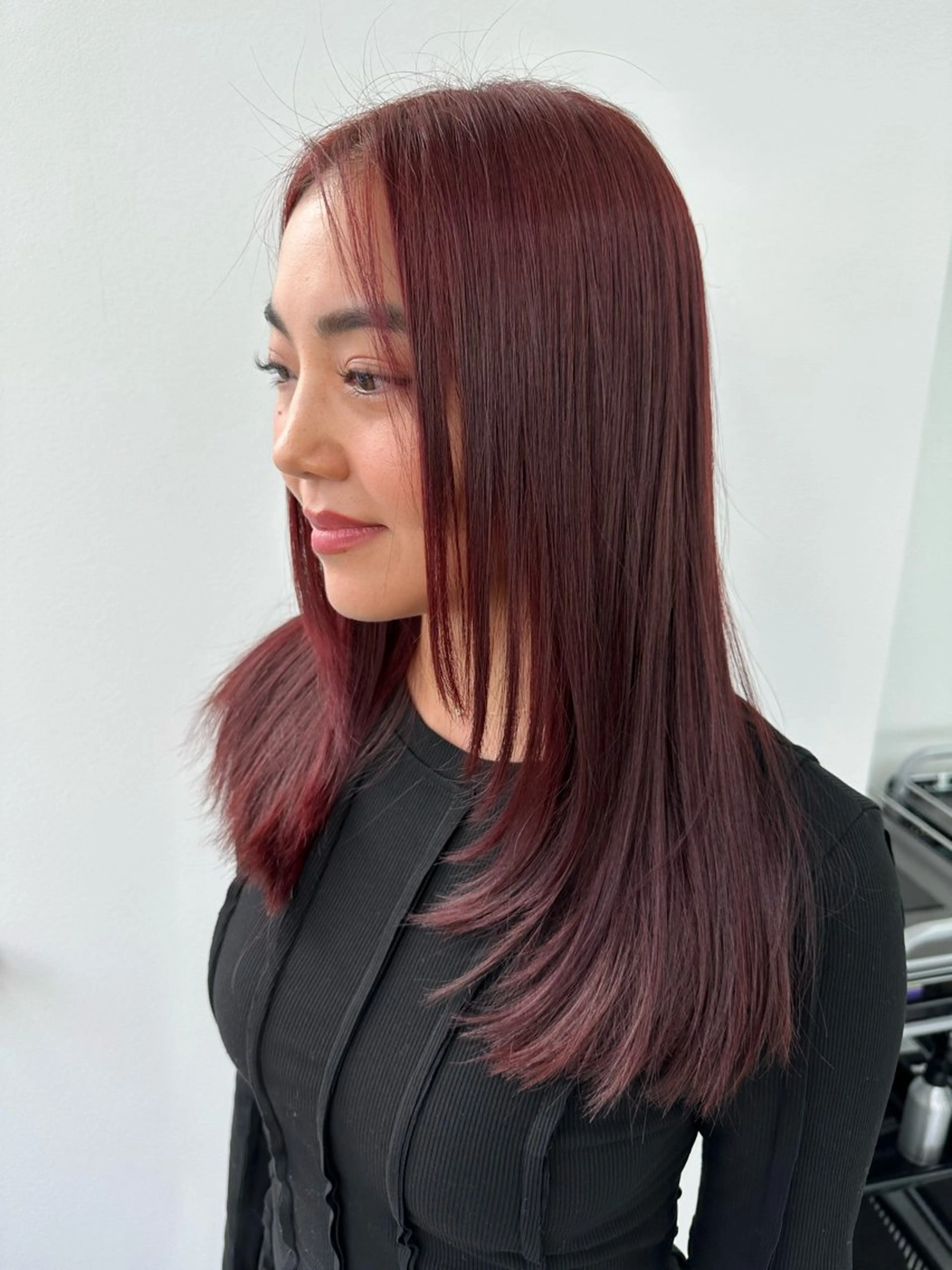 セミロング カラー カット ヘアカラー 🍒ワイン系 ウルフカット🍒拓未のヘアスタイル