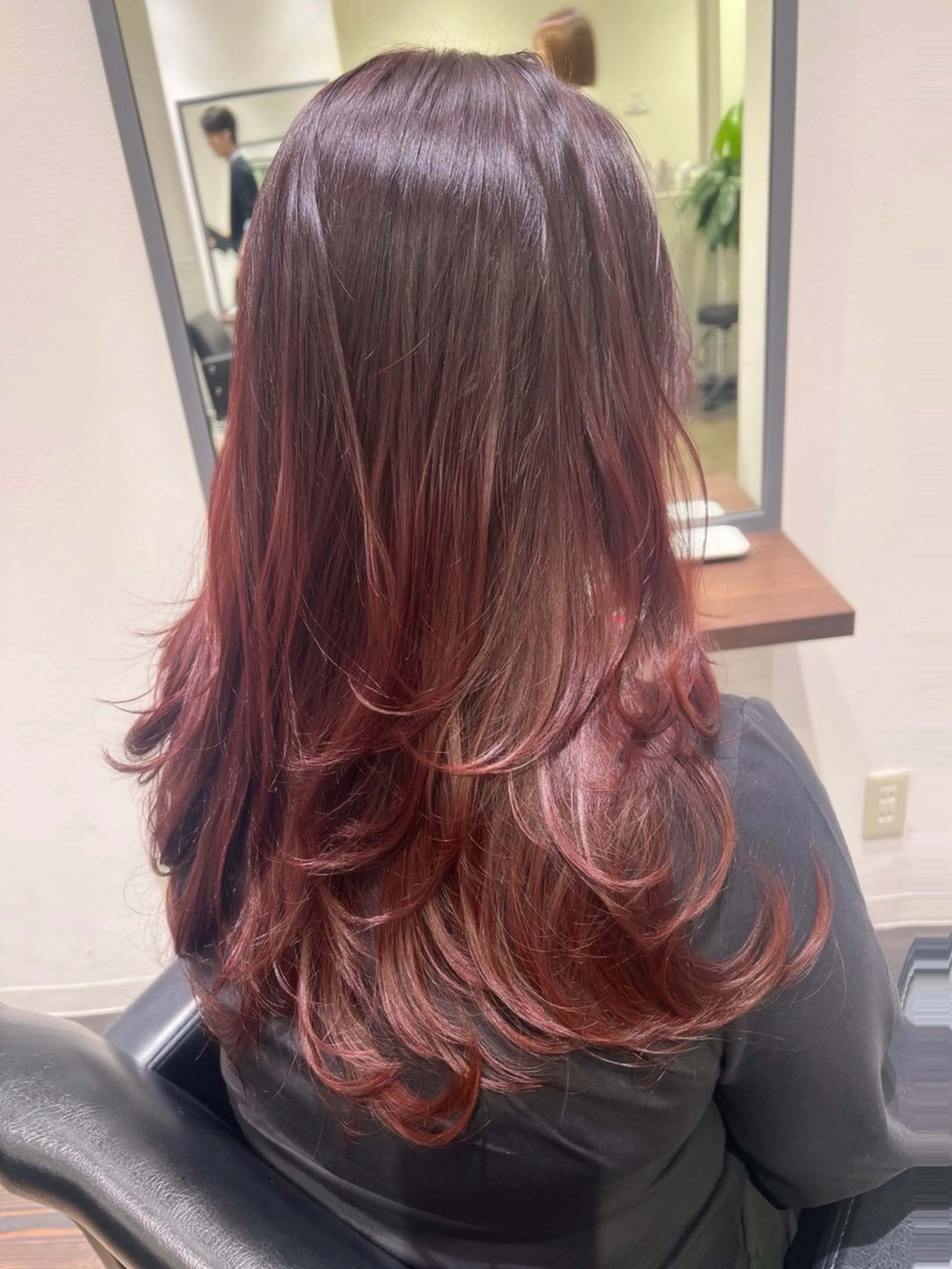 セミロング レイヤーカット カット ヘアカラー トリートメント レイヤーカット 早崎太生のヘアスタイル