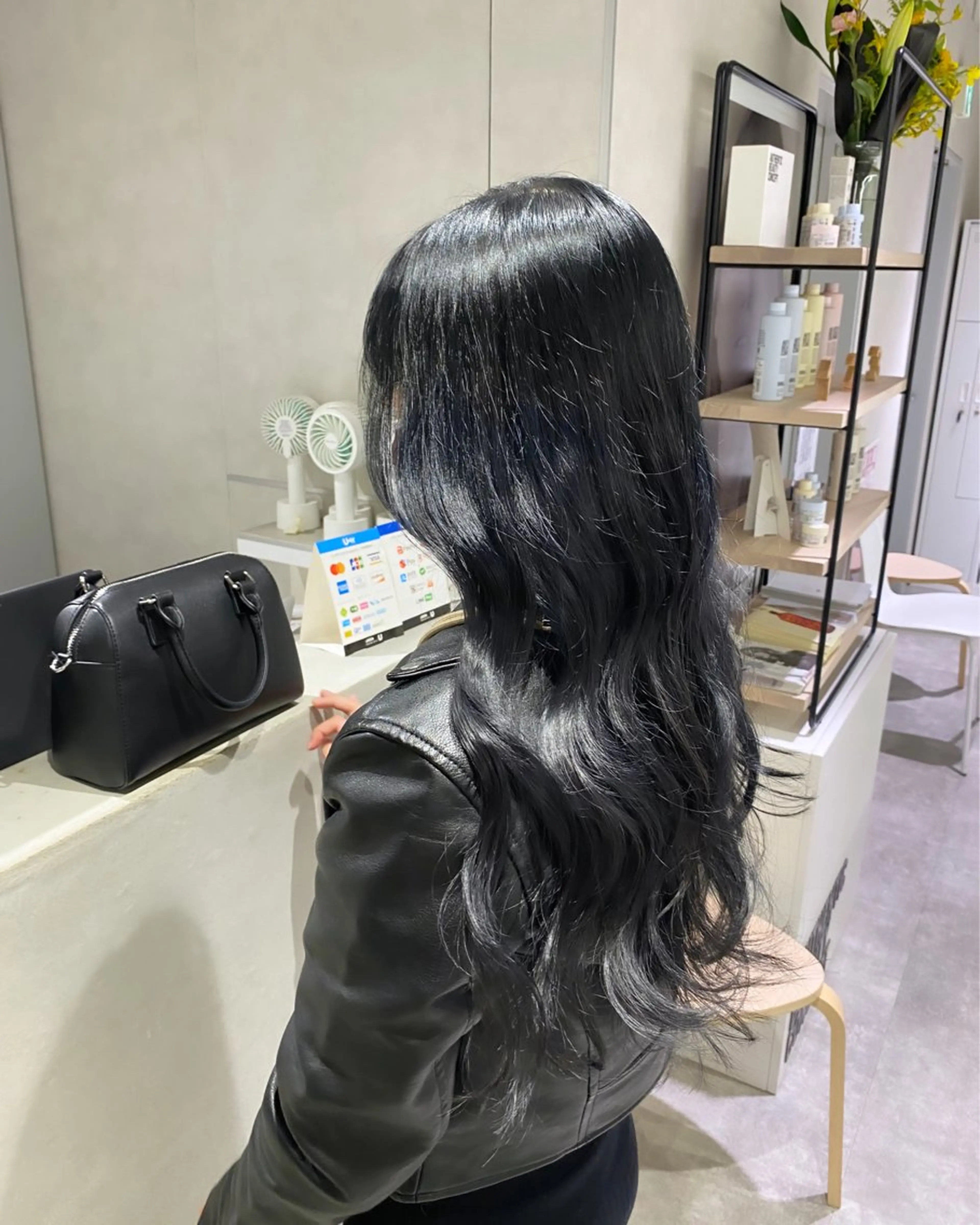 ロング さよ 🌼西梅田美容室のヘアスタイル