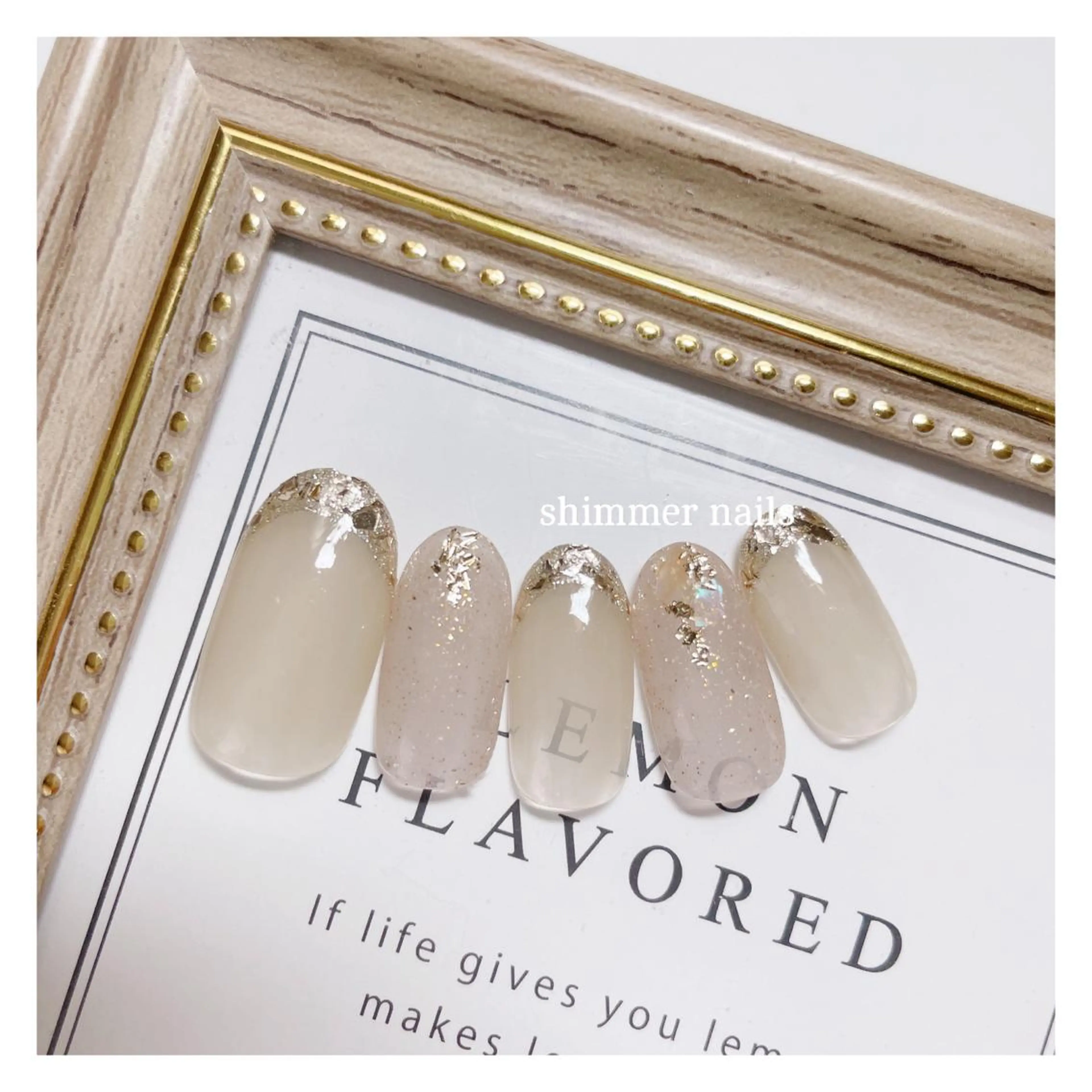 ネイル フレンチネイル ゴールド ハンドネイル shimmer nailsのネイルデザイン