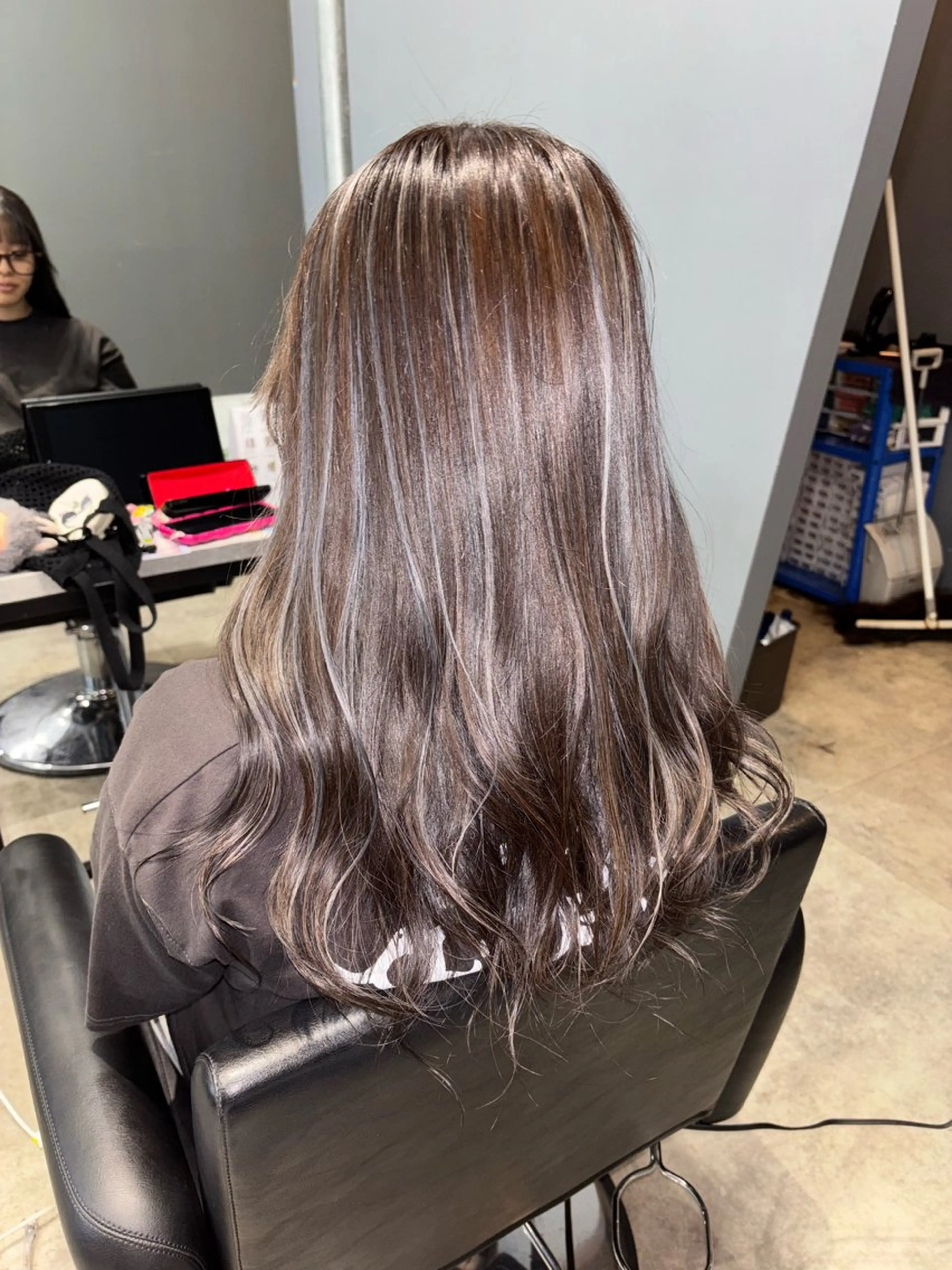 セミロング カット ヘアカラー 🌙GLITTER 🌙菱沼孝将🌙のヘアスタイル