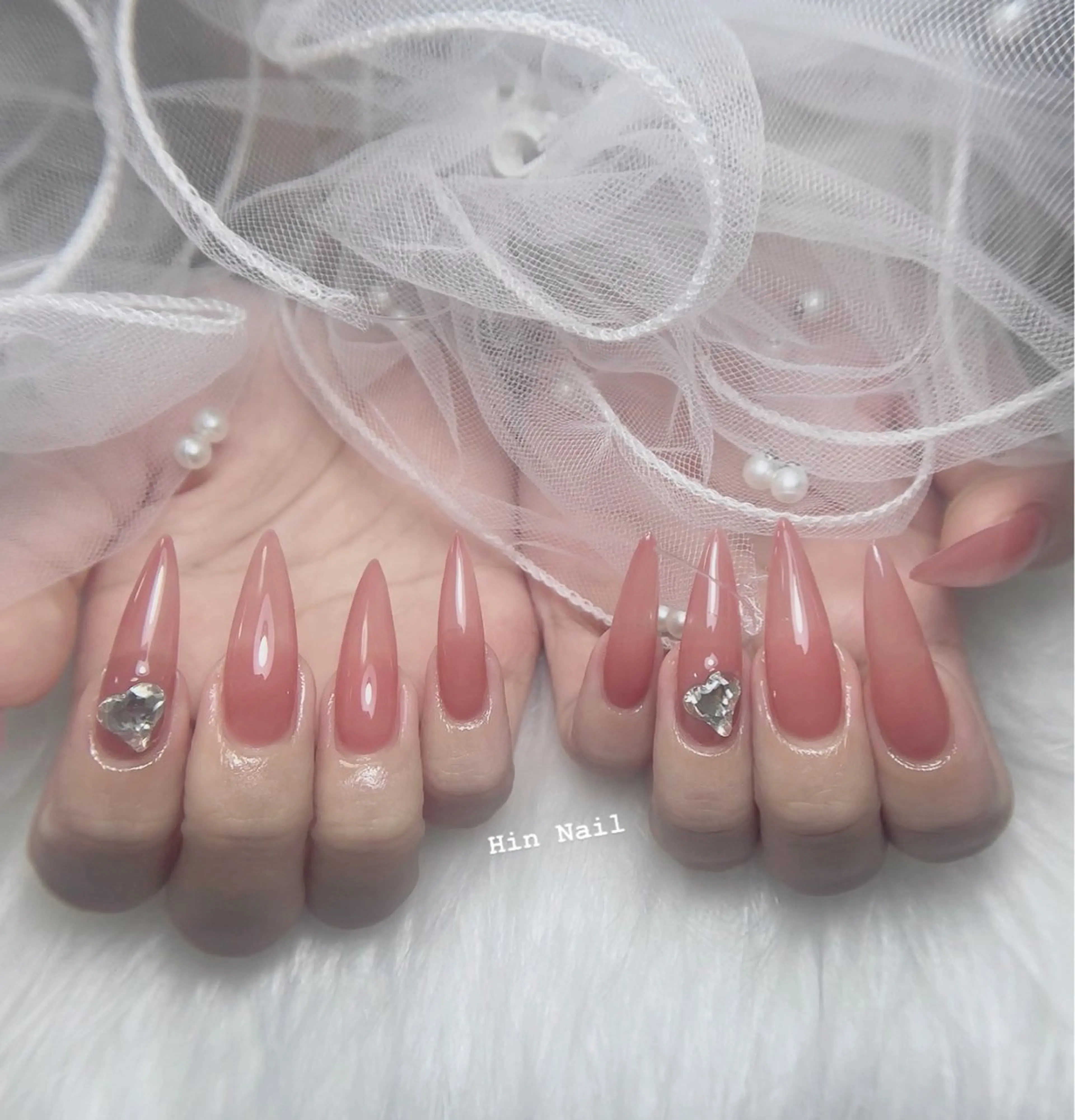 ネイル ハンドネイル HIN NAILのネイルデザイン