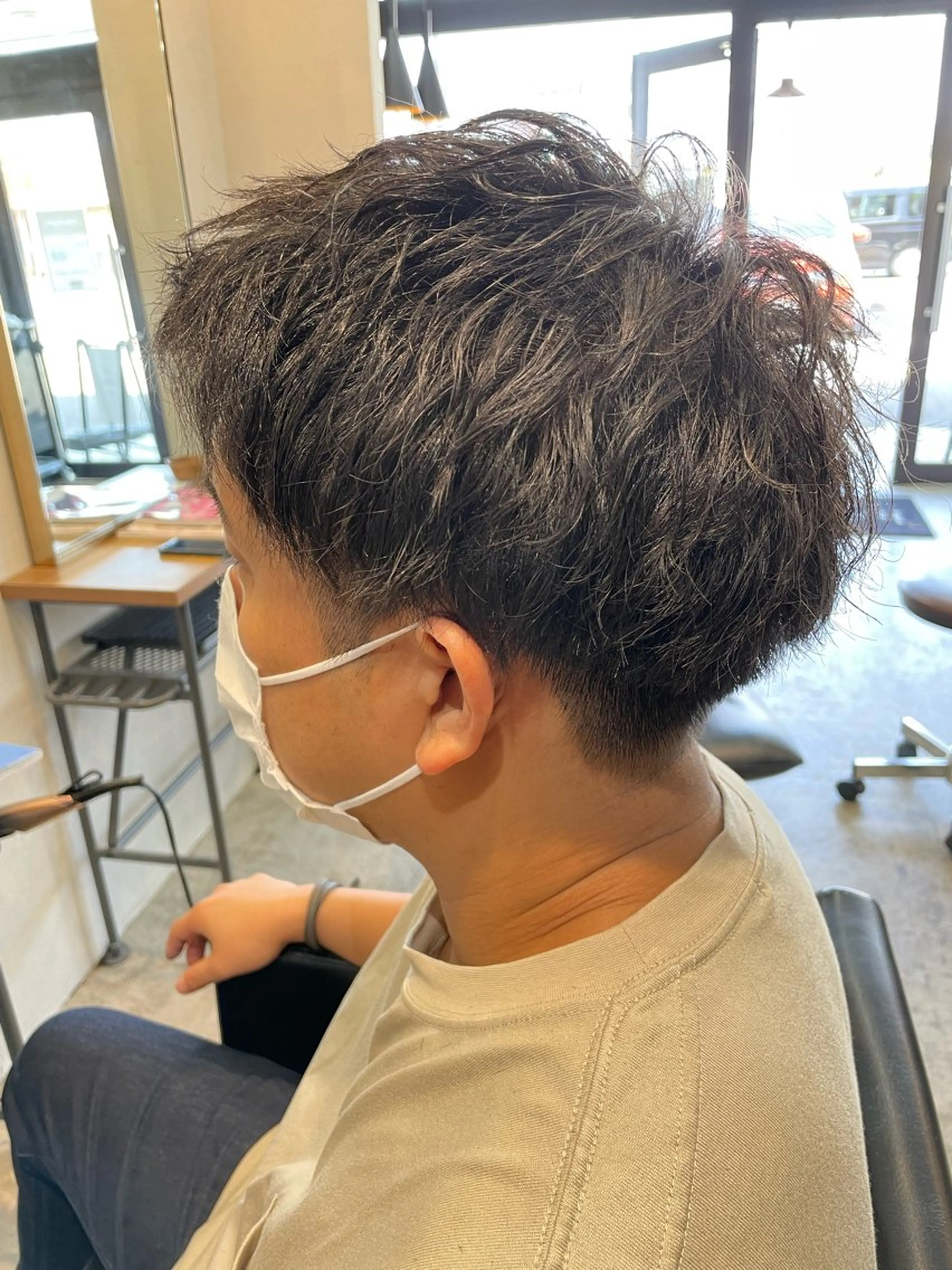 パーマ メンズ アップバング マッシュ メンズパーマ 刈り上げ カット パーマ un【アン】所属・【un】 MANAのヘアスタイル