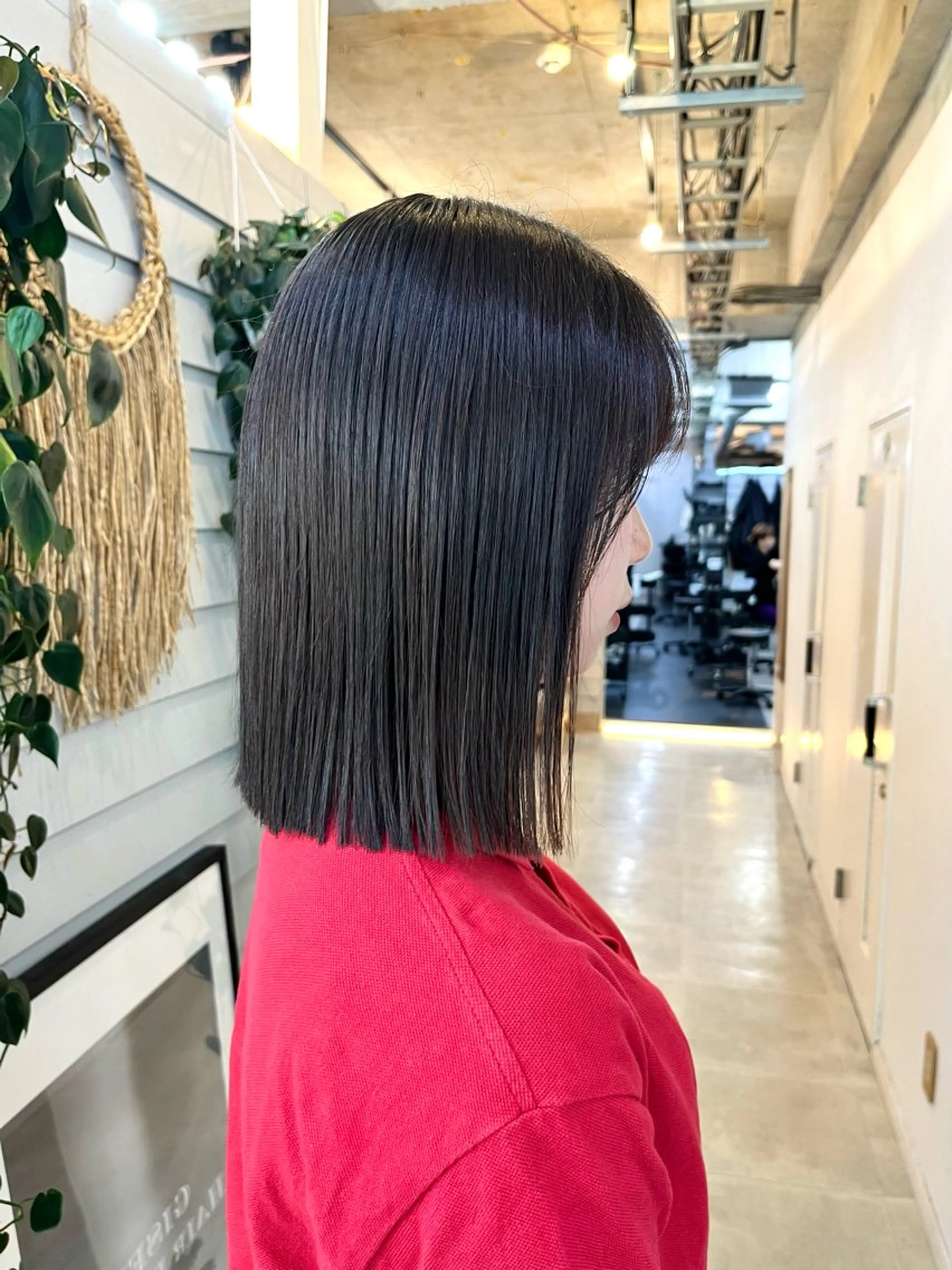 ミディアム カラー グレージュ オリーブグレージュ オリーブグレー ヘアカラー 柔らかいヘアカラー 大成のヘアスタイル