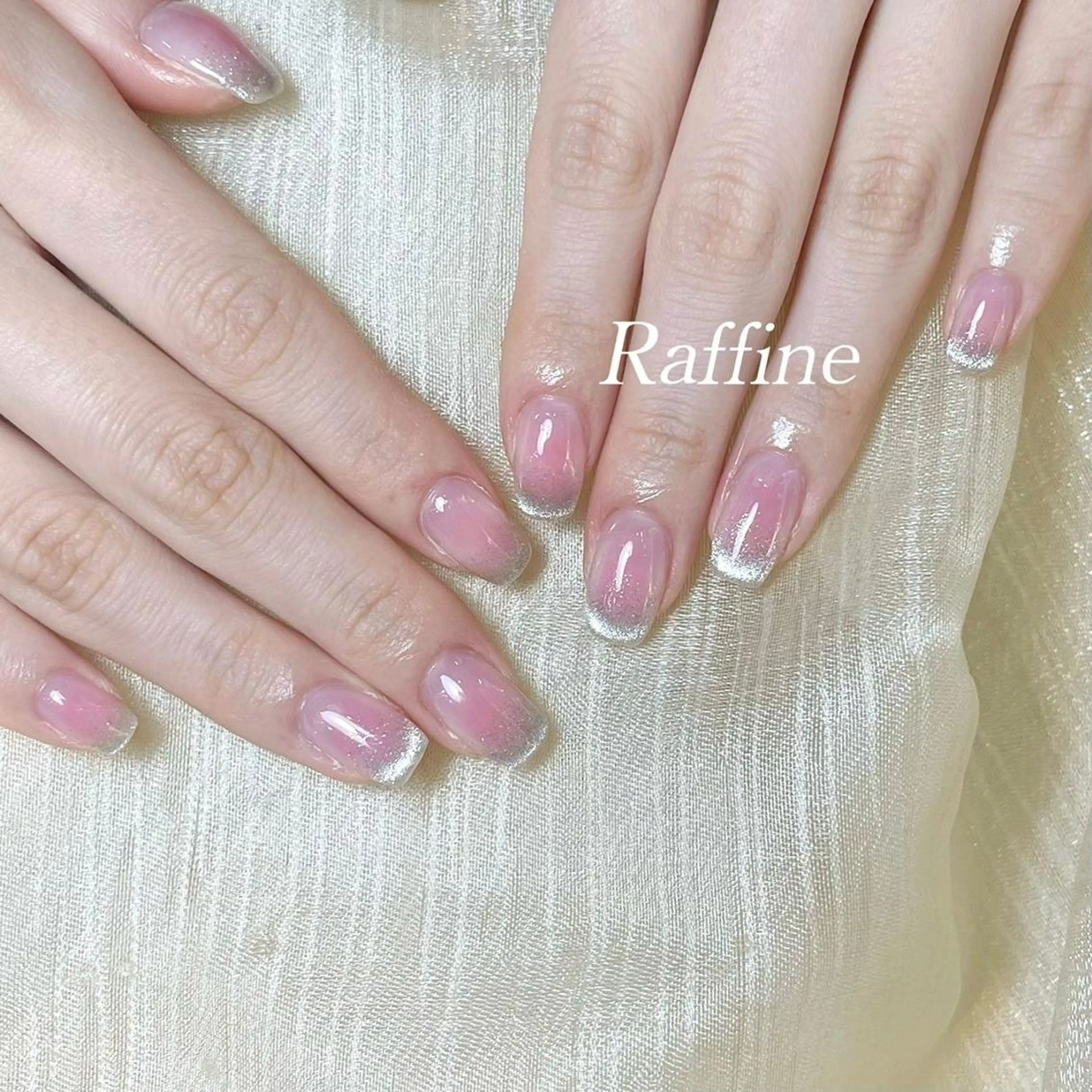 ネイル ハンドネイル RAFFINE 月🦋🩵のネイルデザイン