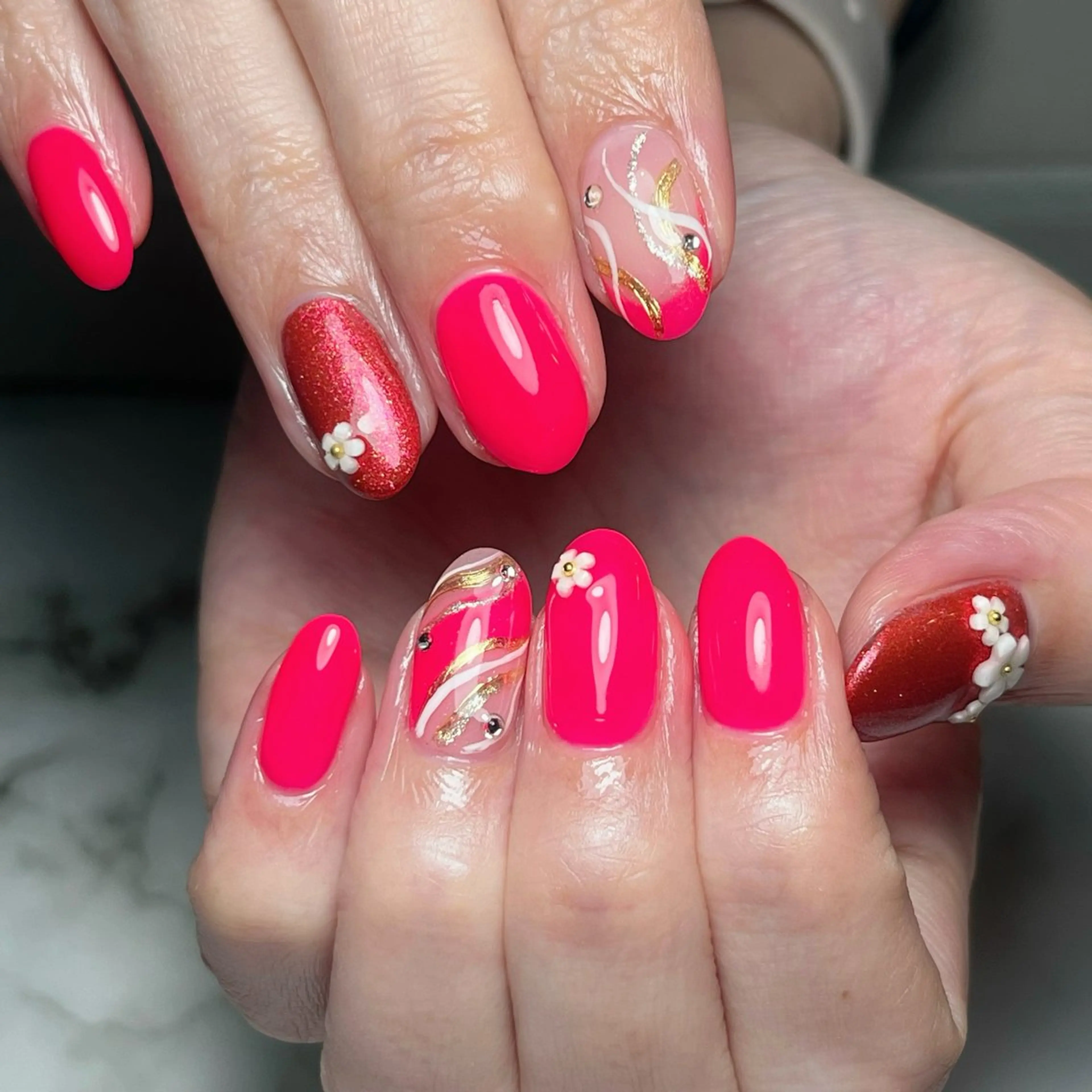 ネイル RuxuryNail ／RiAnnaのネイルデザイン