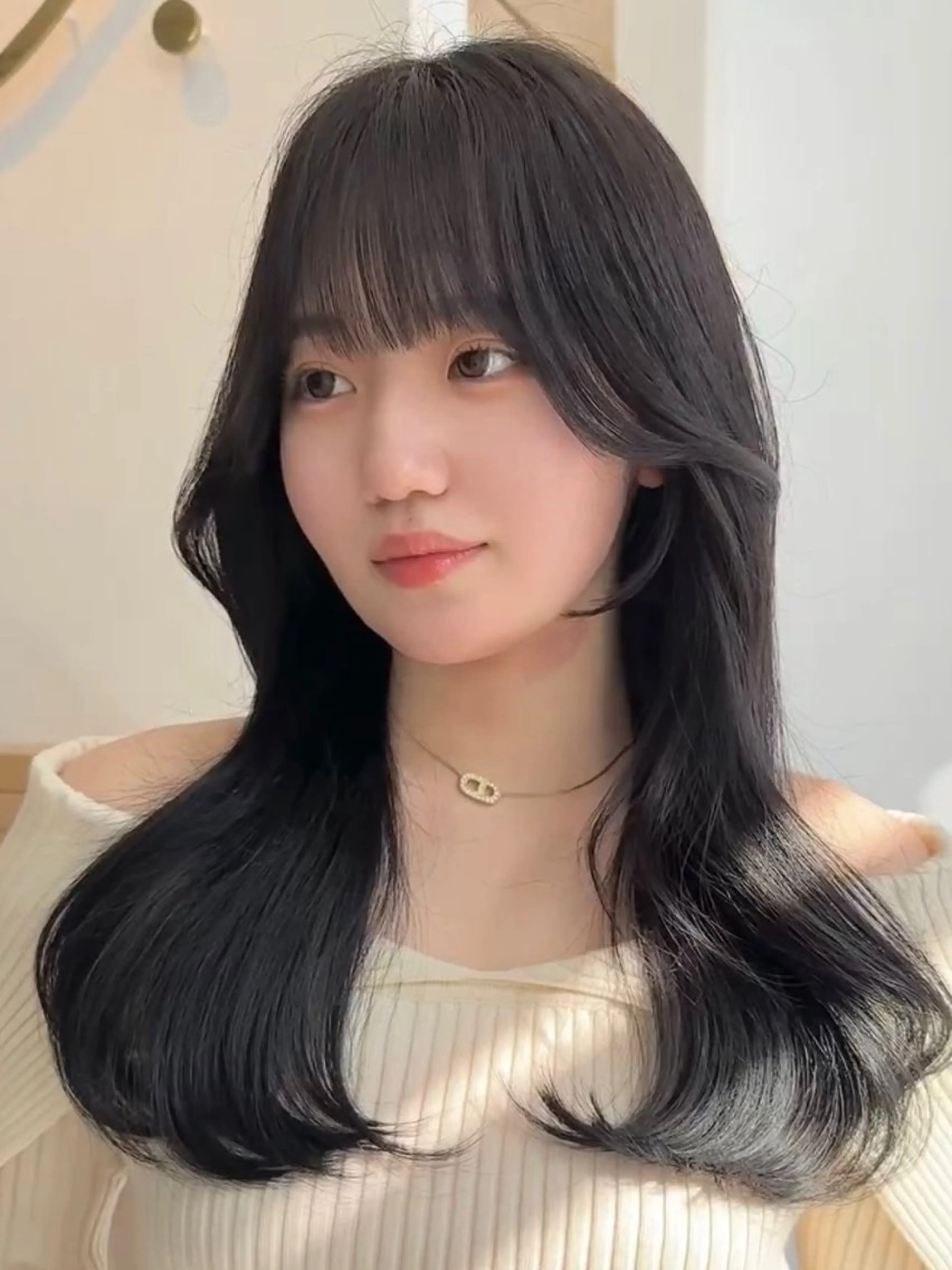 ロング カラー i.Ehime所属・VIEW EHIME 齋藤  あつきのヘアスタイル