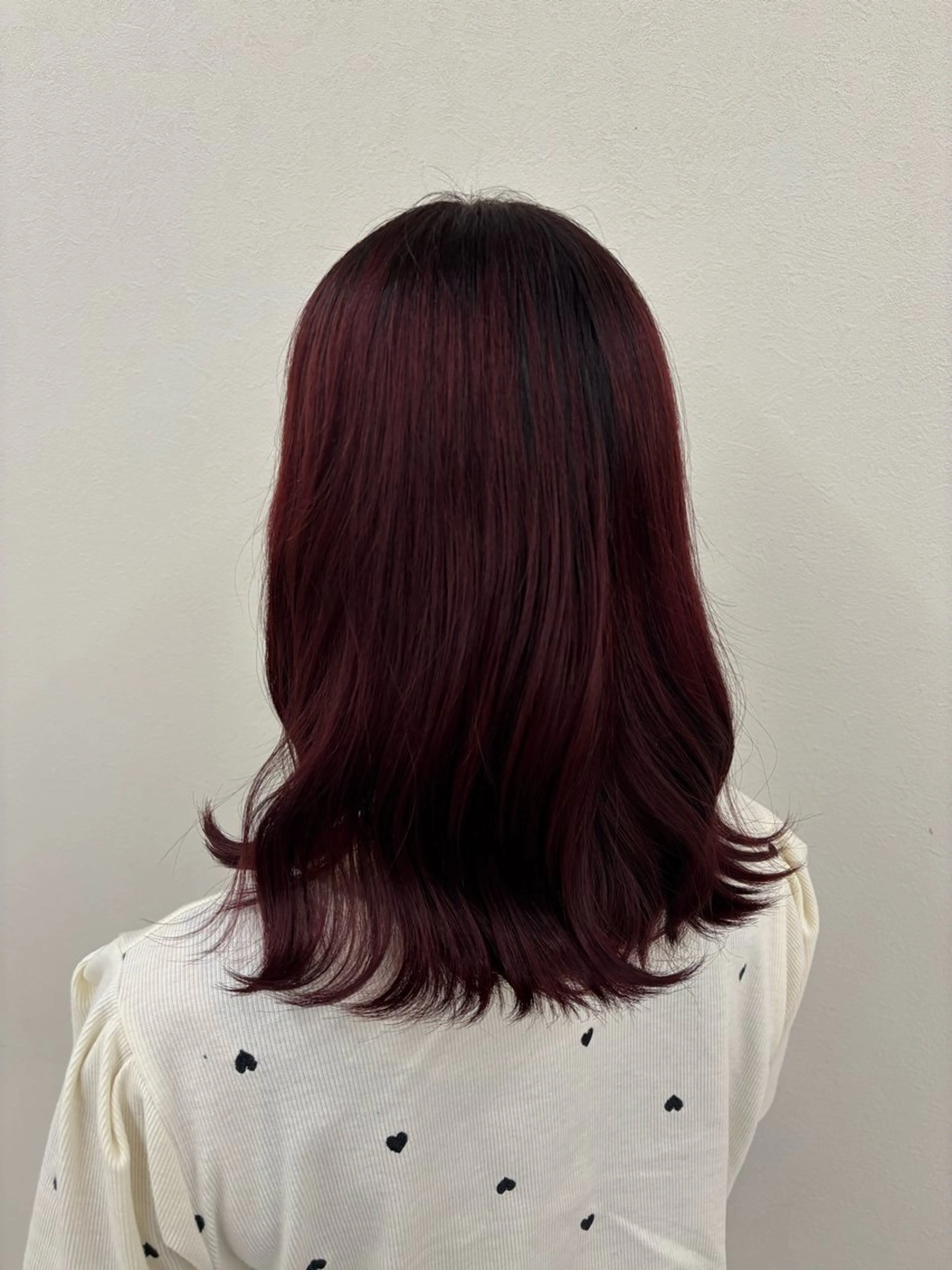 カラー レッドカラー ヘアカラー 小野 美咲のヘアスタイル