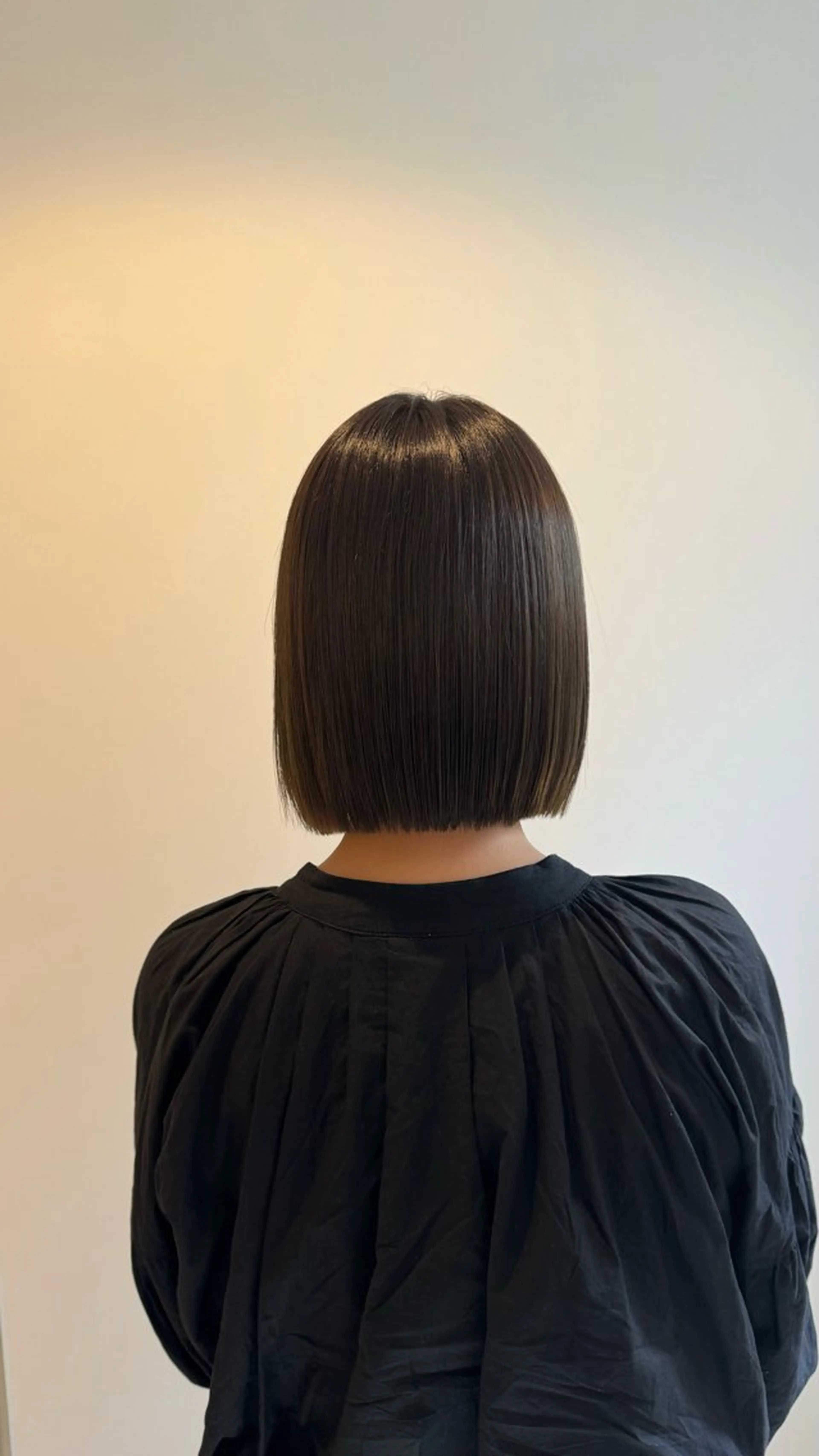 ショート カラー ボブ Real me　京都 四条烏丸ドゥエ店所属・タナカ｜ 京都美容師のヘアスタイル