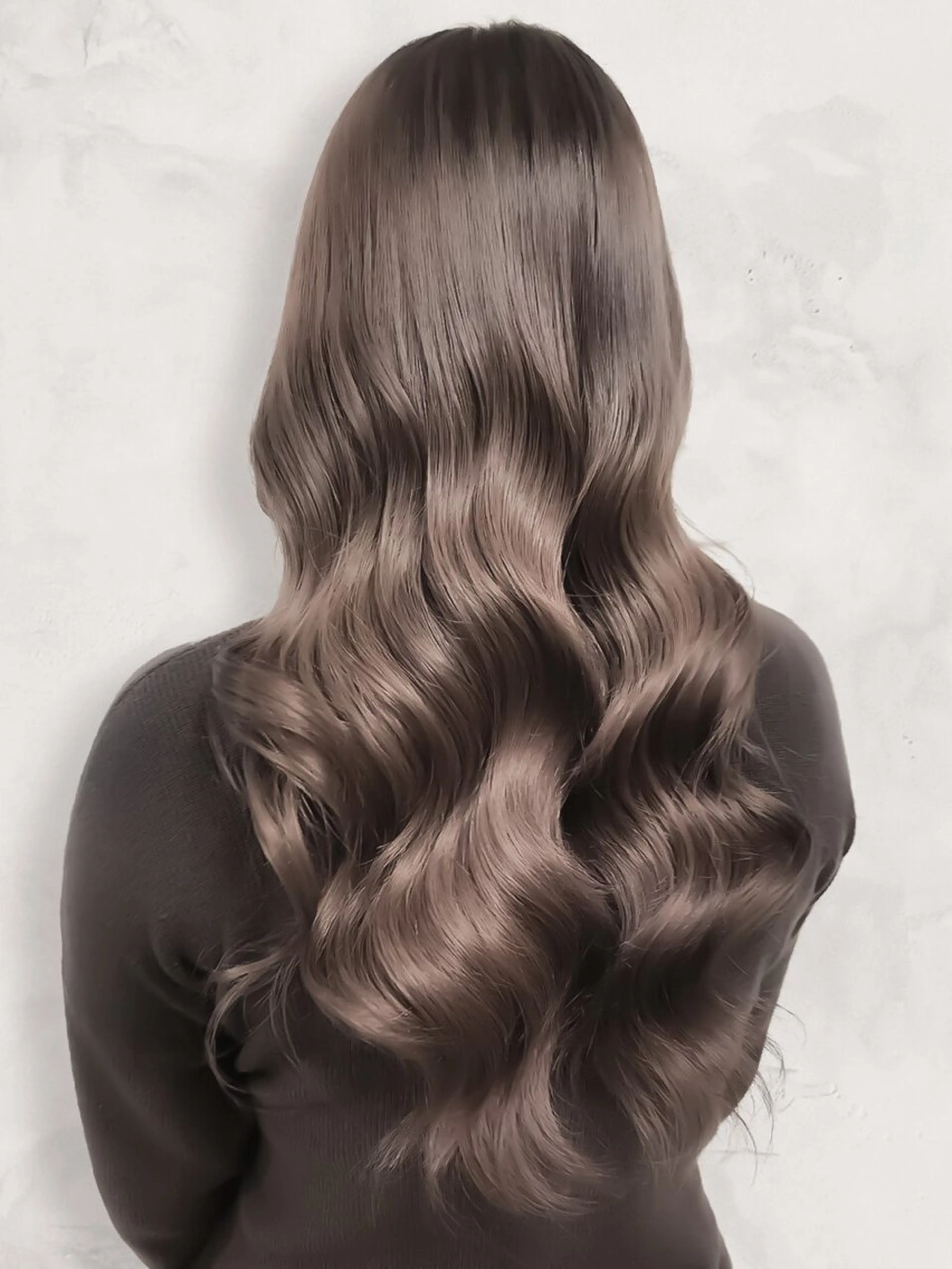 ロング カラー HAIR&MAKE EARTH湘南台所属・三谷 朋世のヘアスタイル