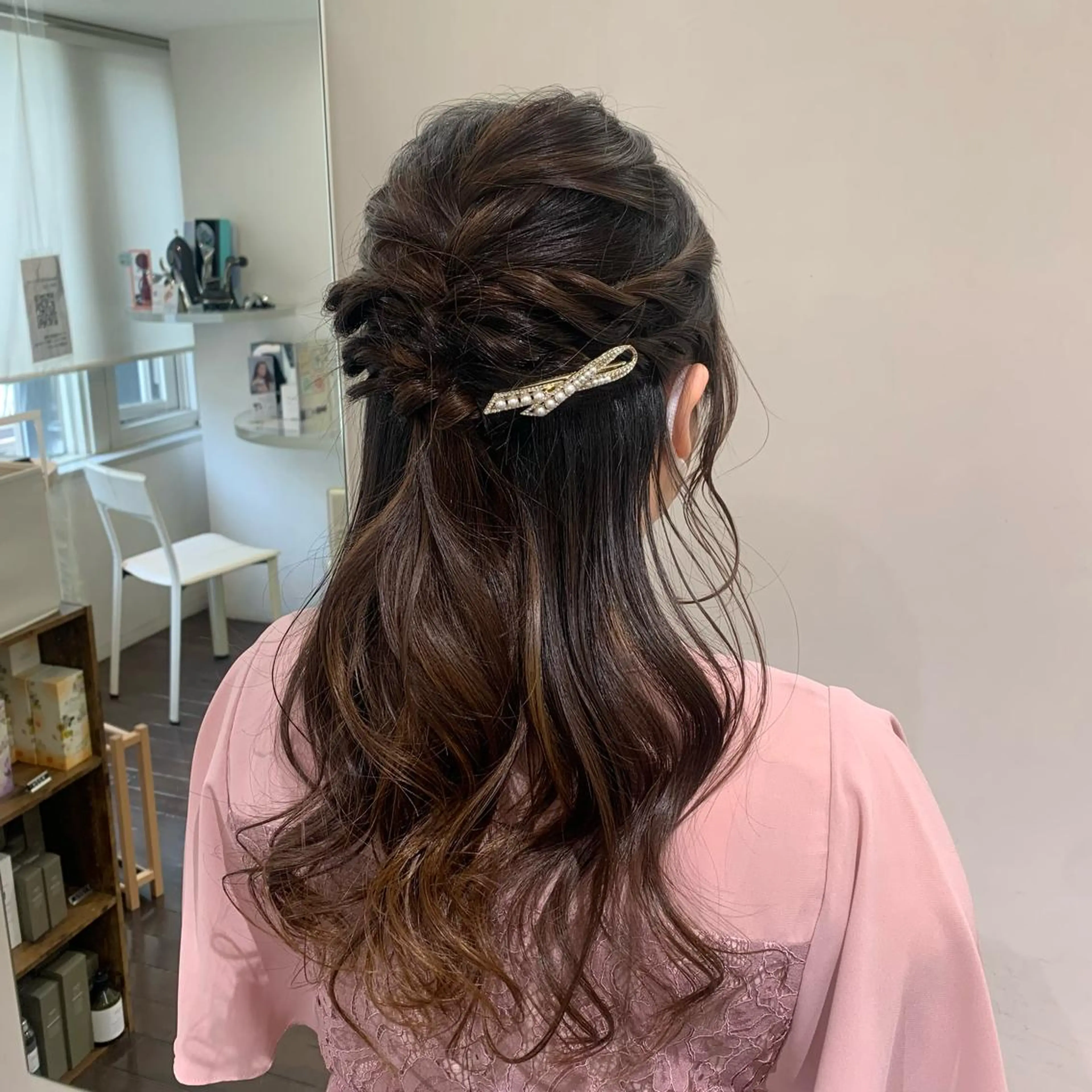 ロング ヘアセット GO TODAY シェアサロン 銀座Arc店所属・デジタルパーマ🫧 韓国風ヘア🫧サクラのヘアスタイル