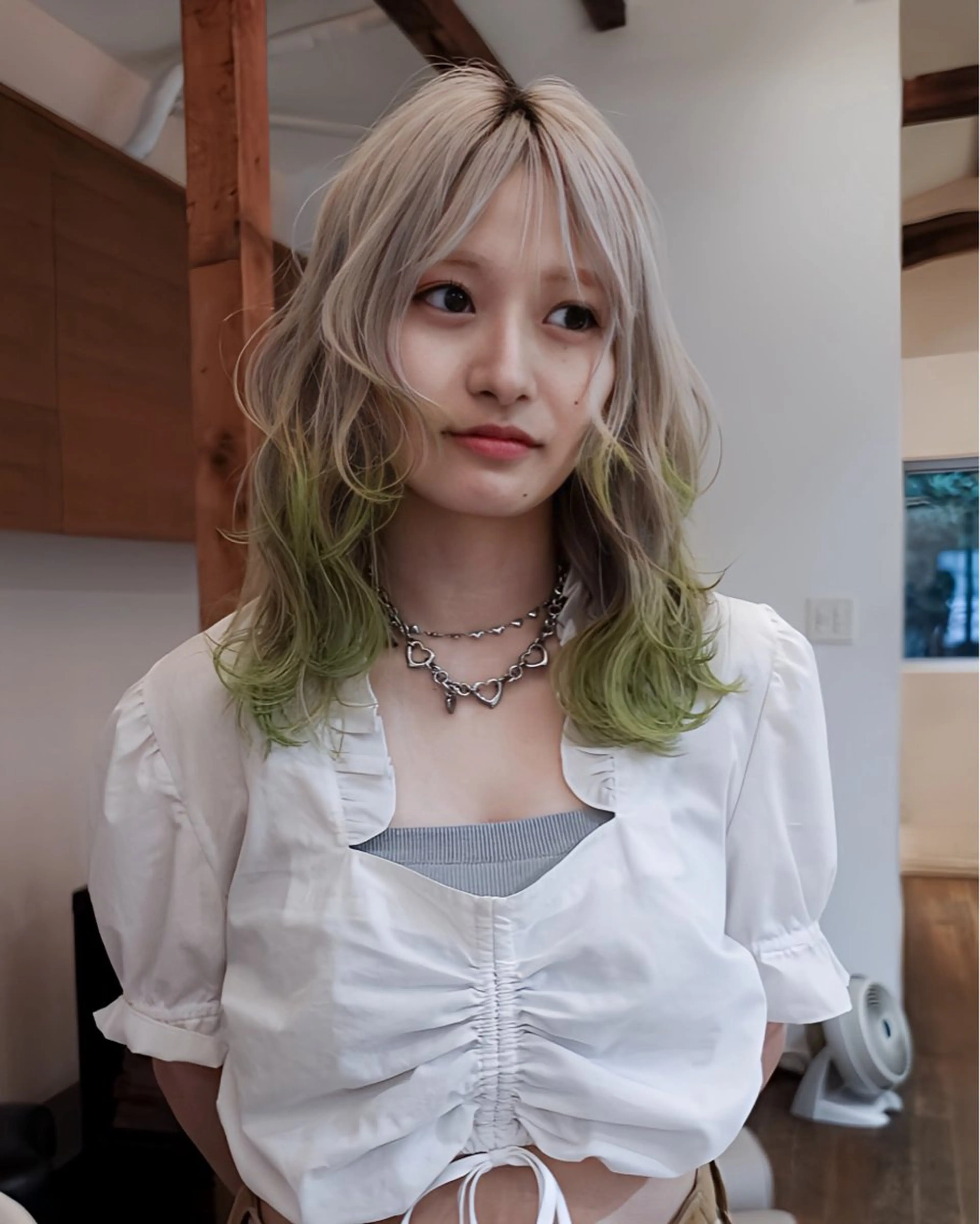 ミディアム ヘアカラー トリートメント Null 表参道所属・岩下昂世/ ハイトーン/デザインのヘアスタイル