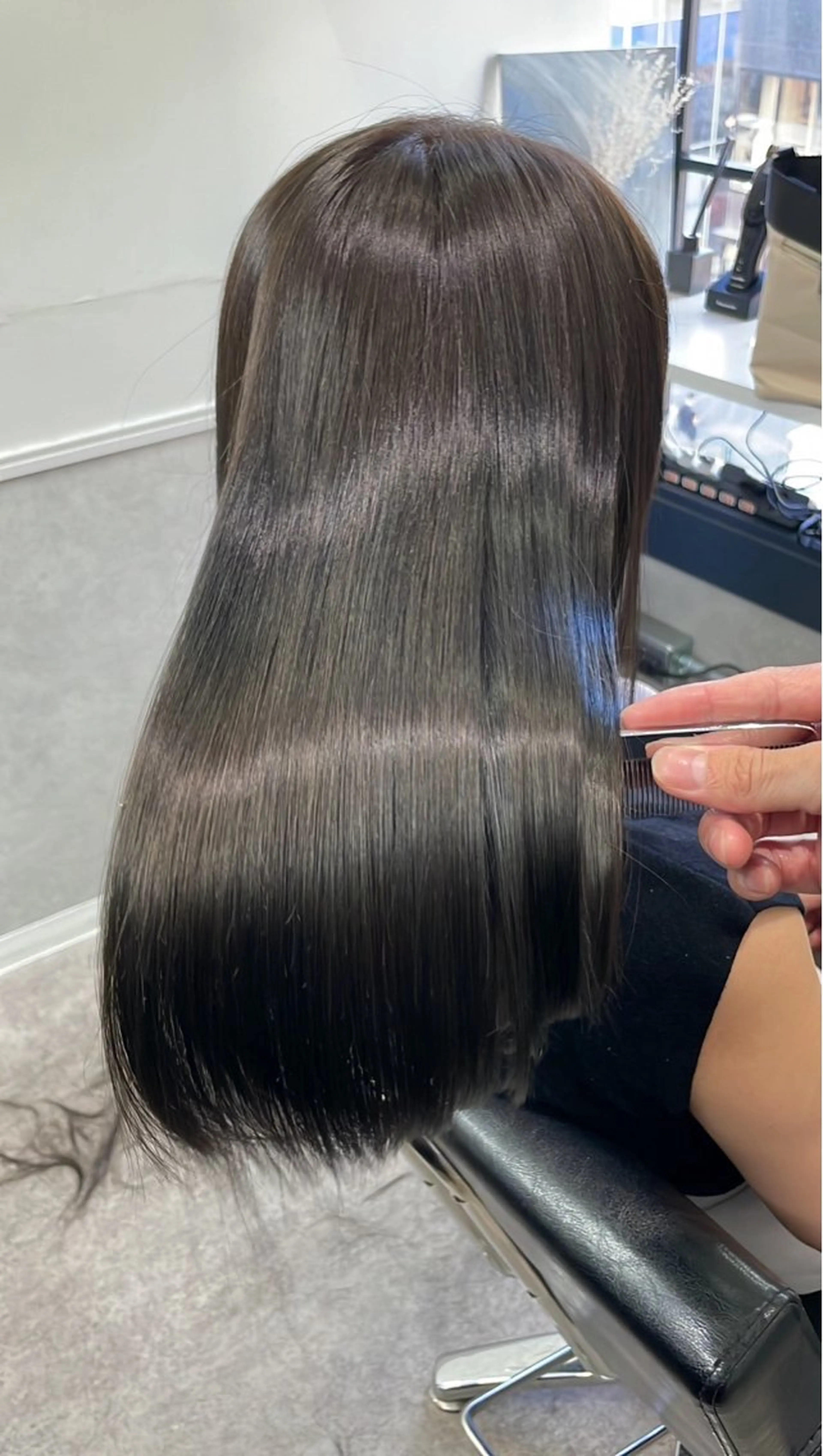 ロング ヘアカラー ヘッドスパ soigne 表参道【ソワネ】所属・艶髪🩰透明感カラー 🫧あやみのヘアスタイル