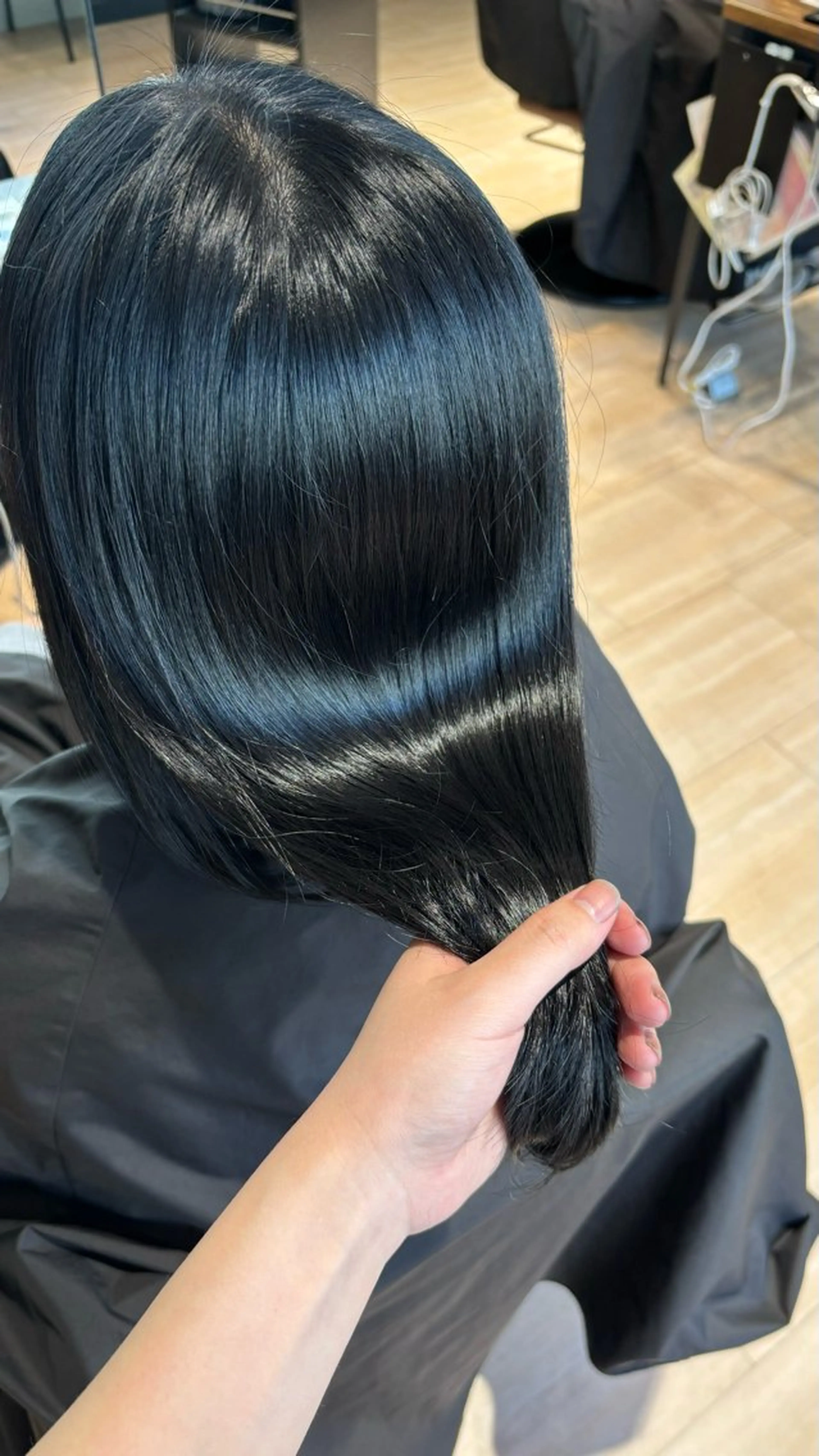 ロング カラー seri💜艶カラー 💖ヘアアレンジのヘアスタイル