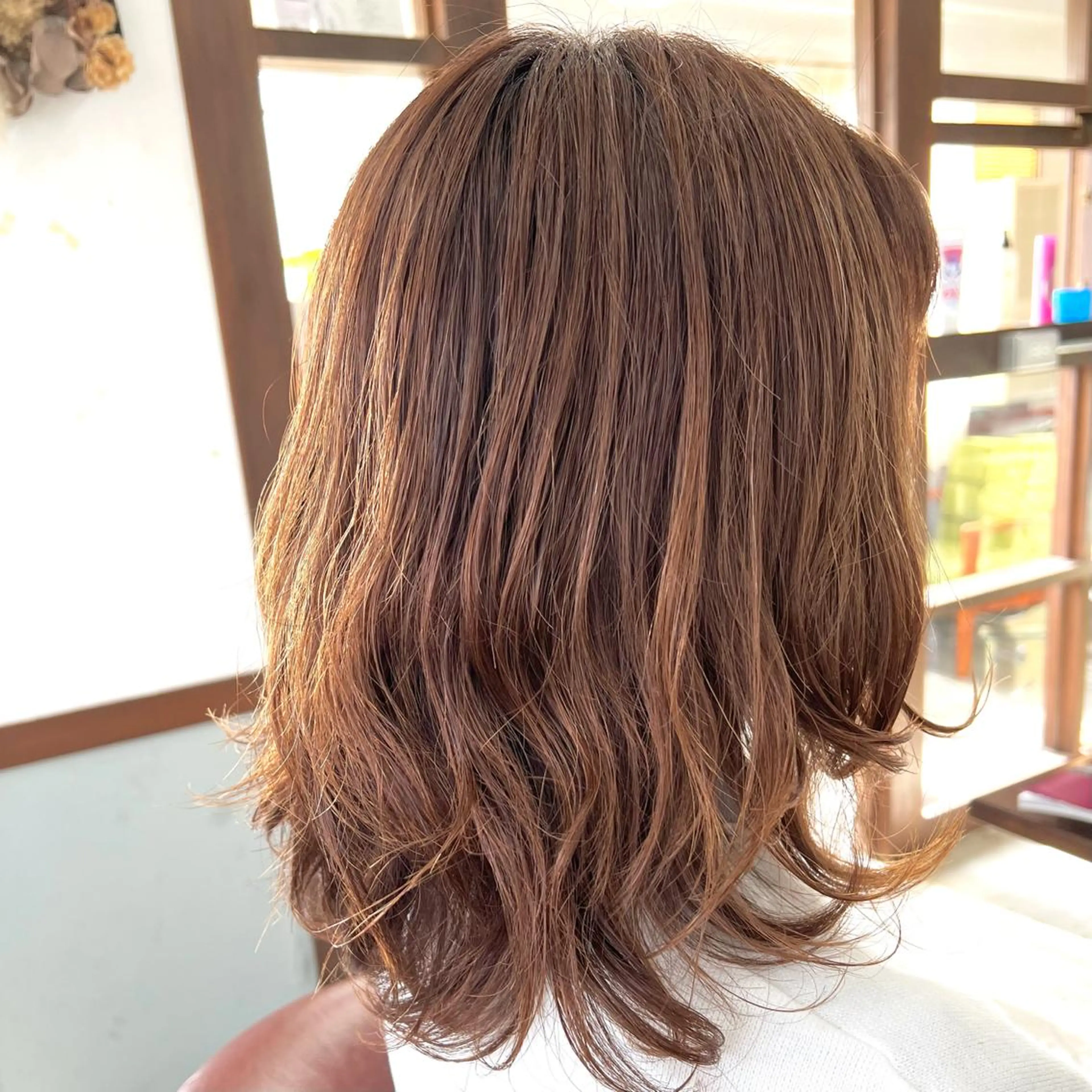 ミディアム パーマ stylist田口 祐歩のヘアスタイル