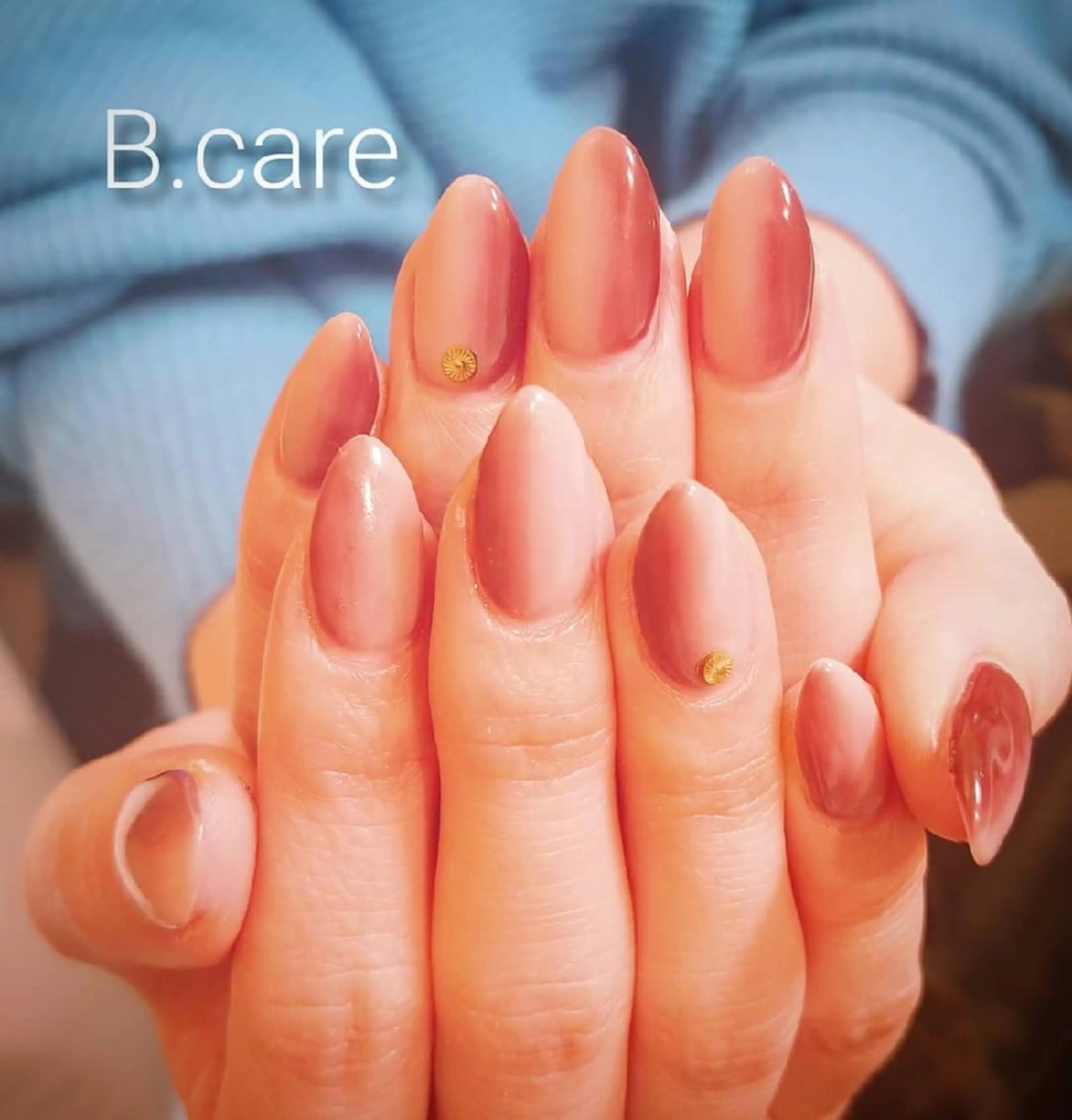 ネイル B.care自由ヶ丘所属・早坂  のネイルデザイン