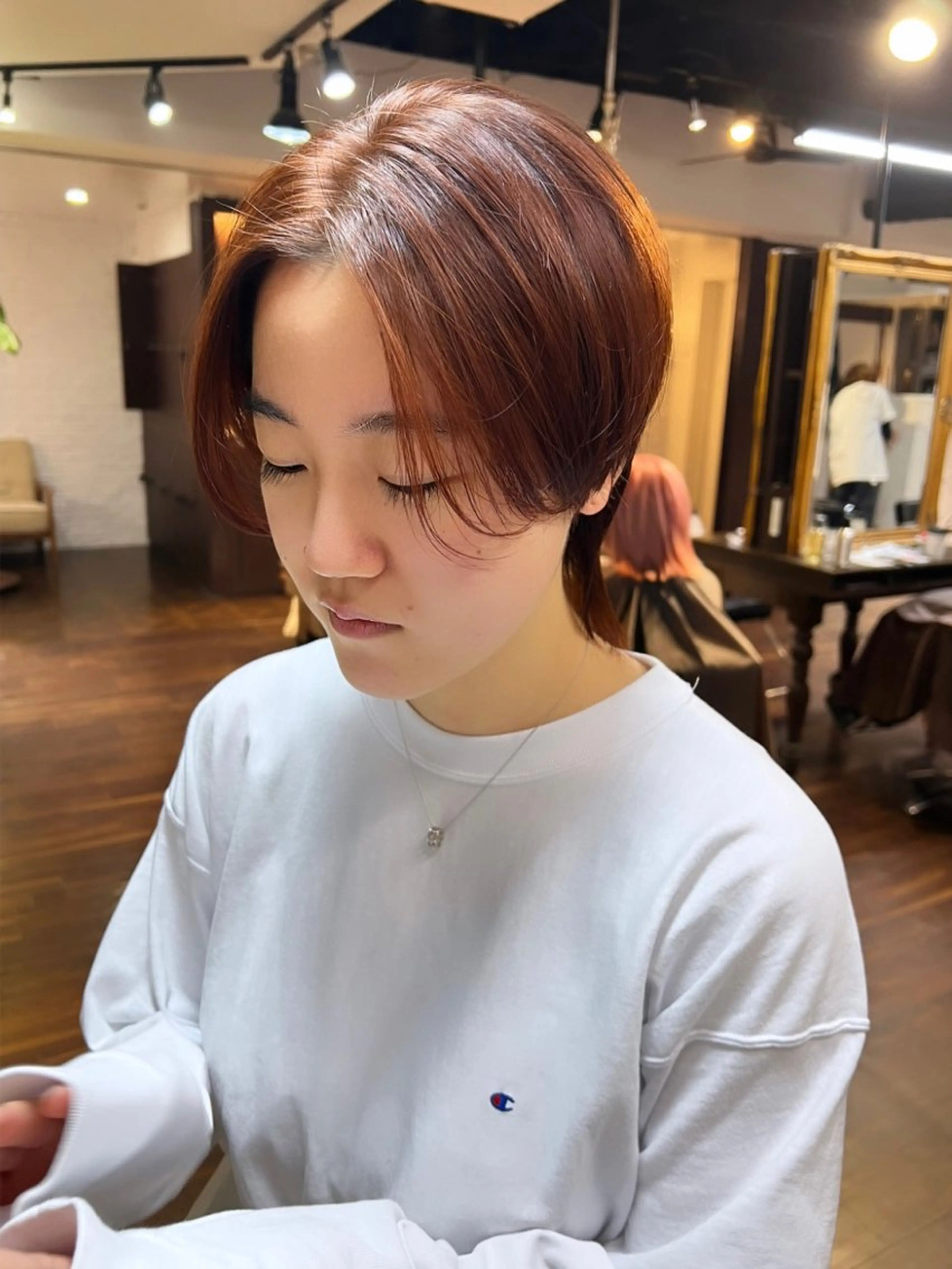 ショート カラー ブリーチ ケアブリーチ 透明感カラー デザインカラー ダブルカラー nendo_hair所属・ハイトーン/ブリーチ レイヤーsonokaのヘアスタイル