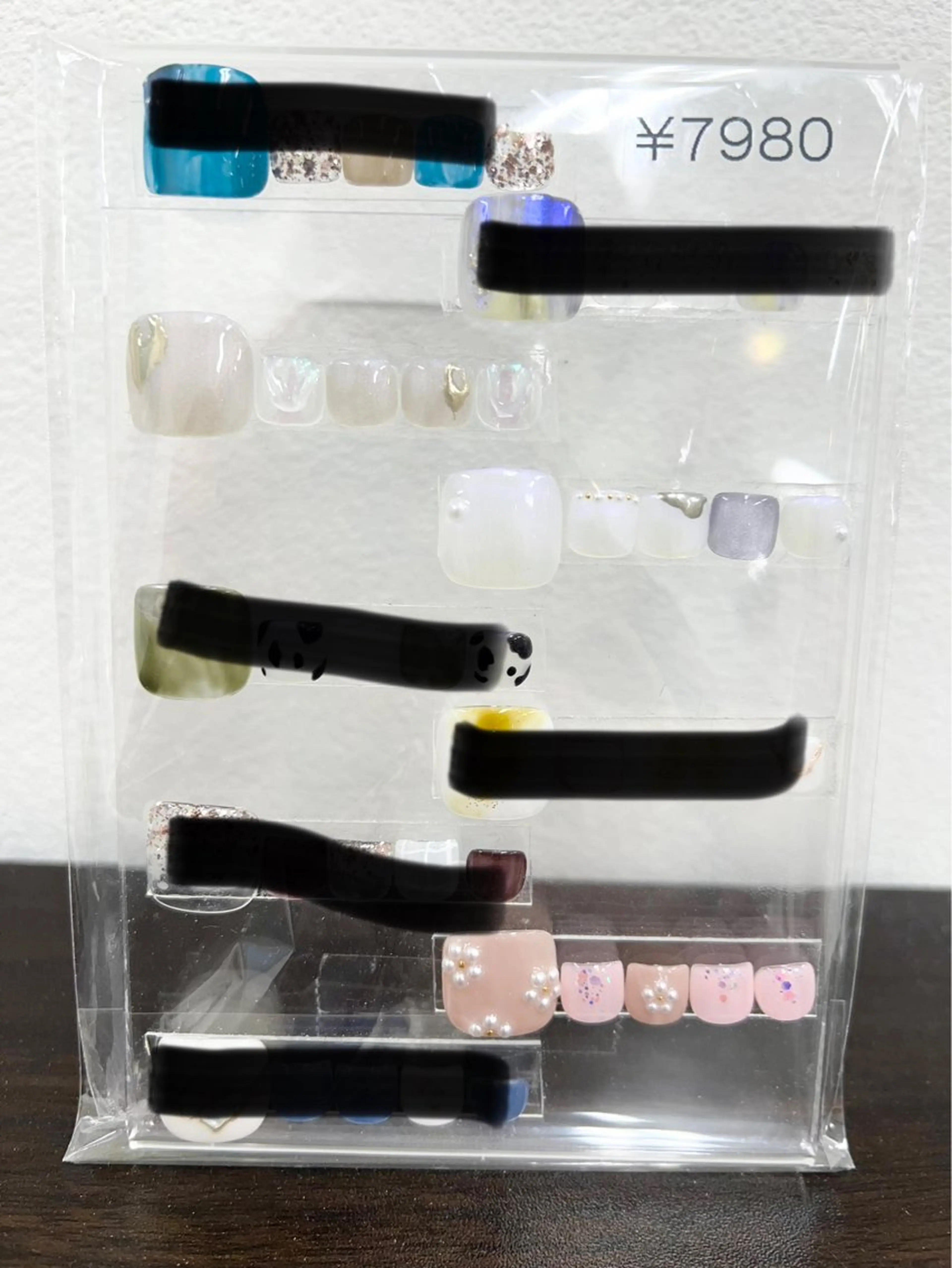 ネイル フットネイル マハロネイルサロン横浜店所属・吉田 里菜のネイルデザイン